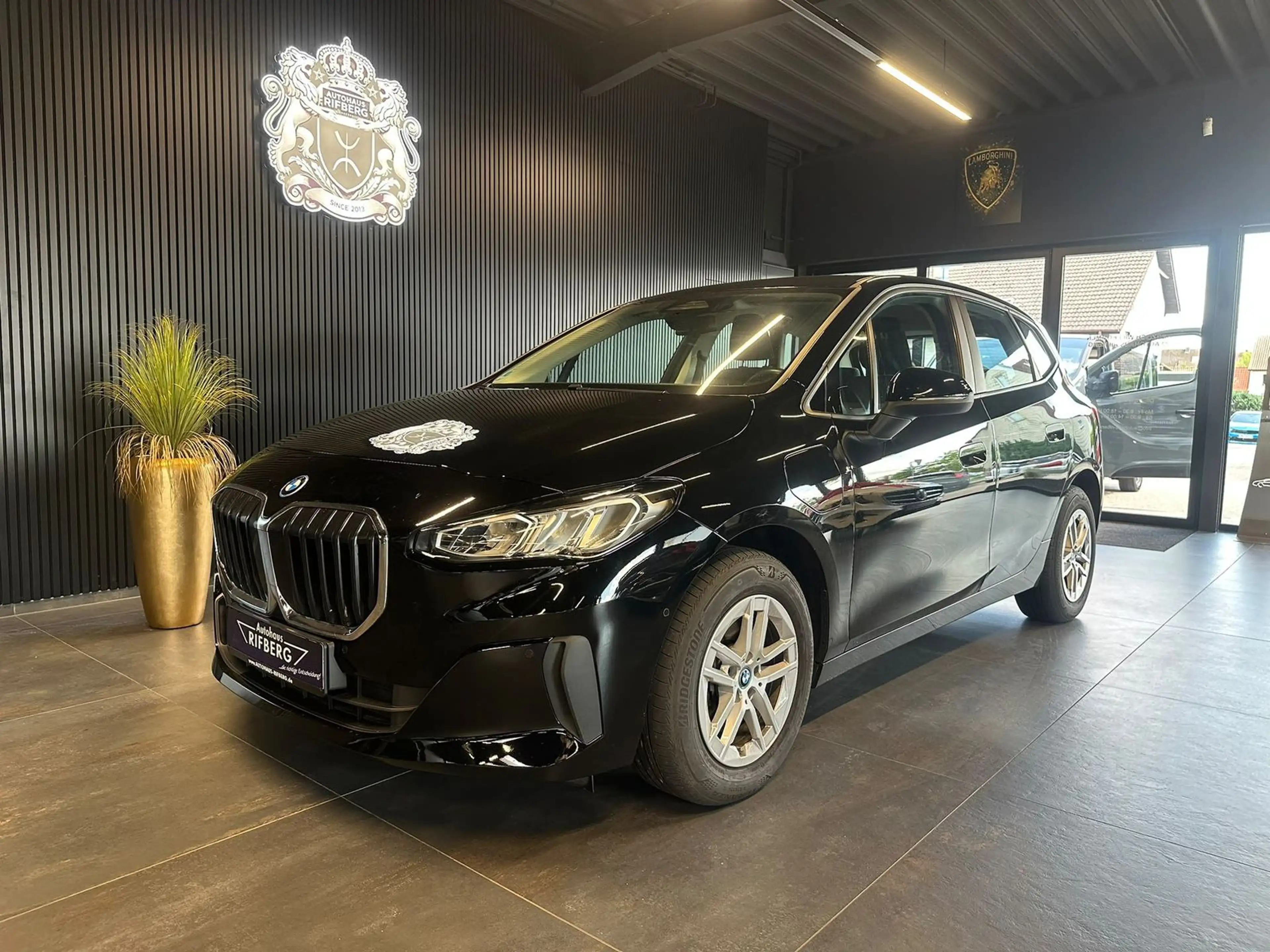 BMW 225 e xDrive AHK/LiveCockpit/Kamer