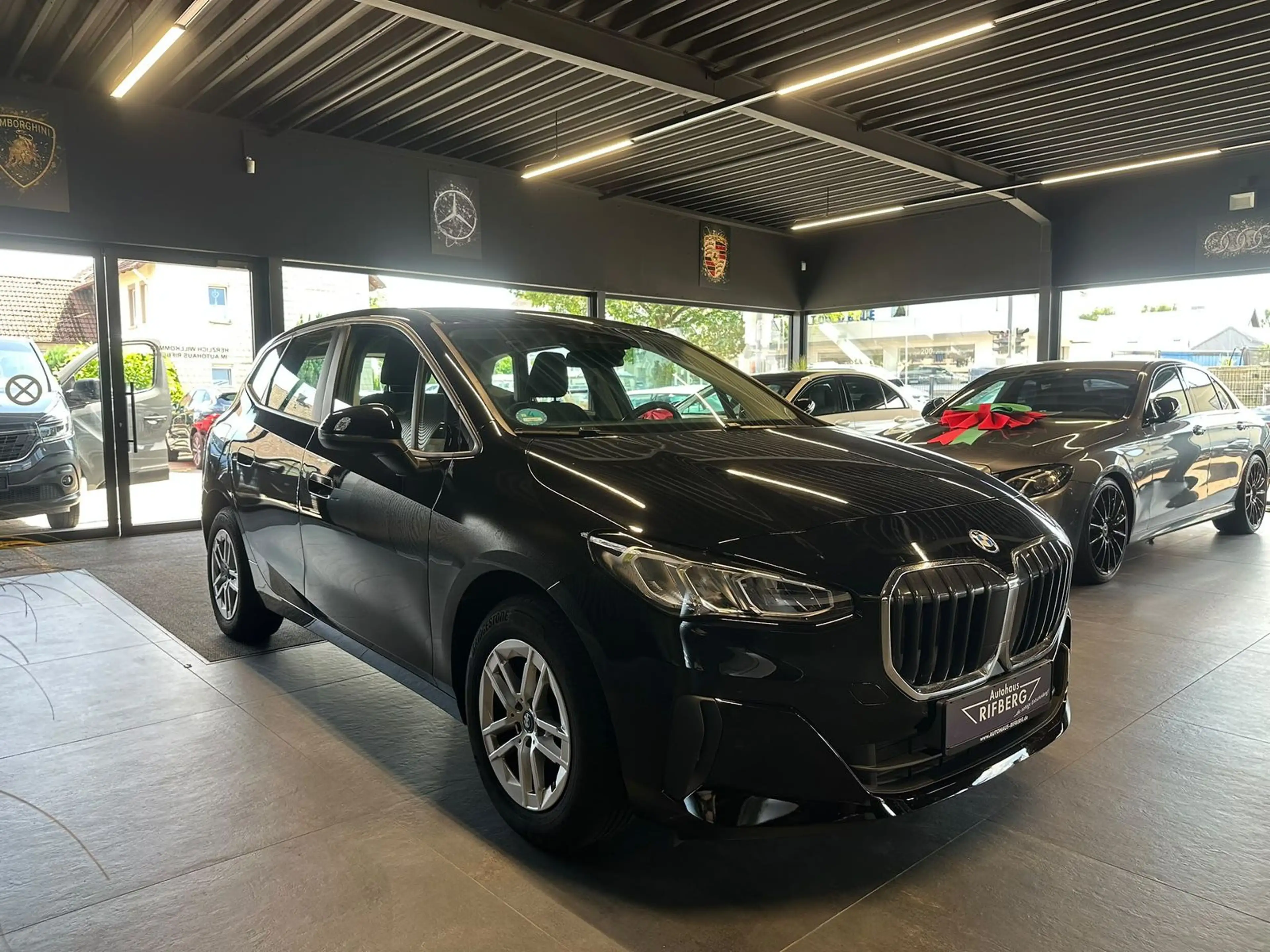 BMW 225 e xDrive AHK/LiveCockpit/Kamer — photo 3