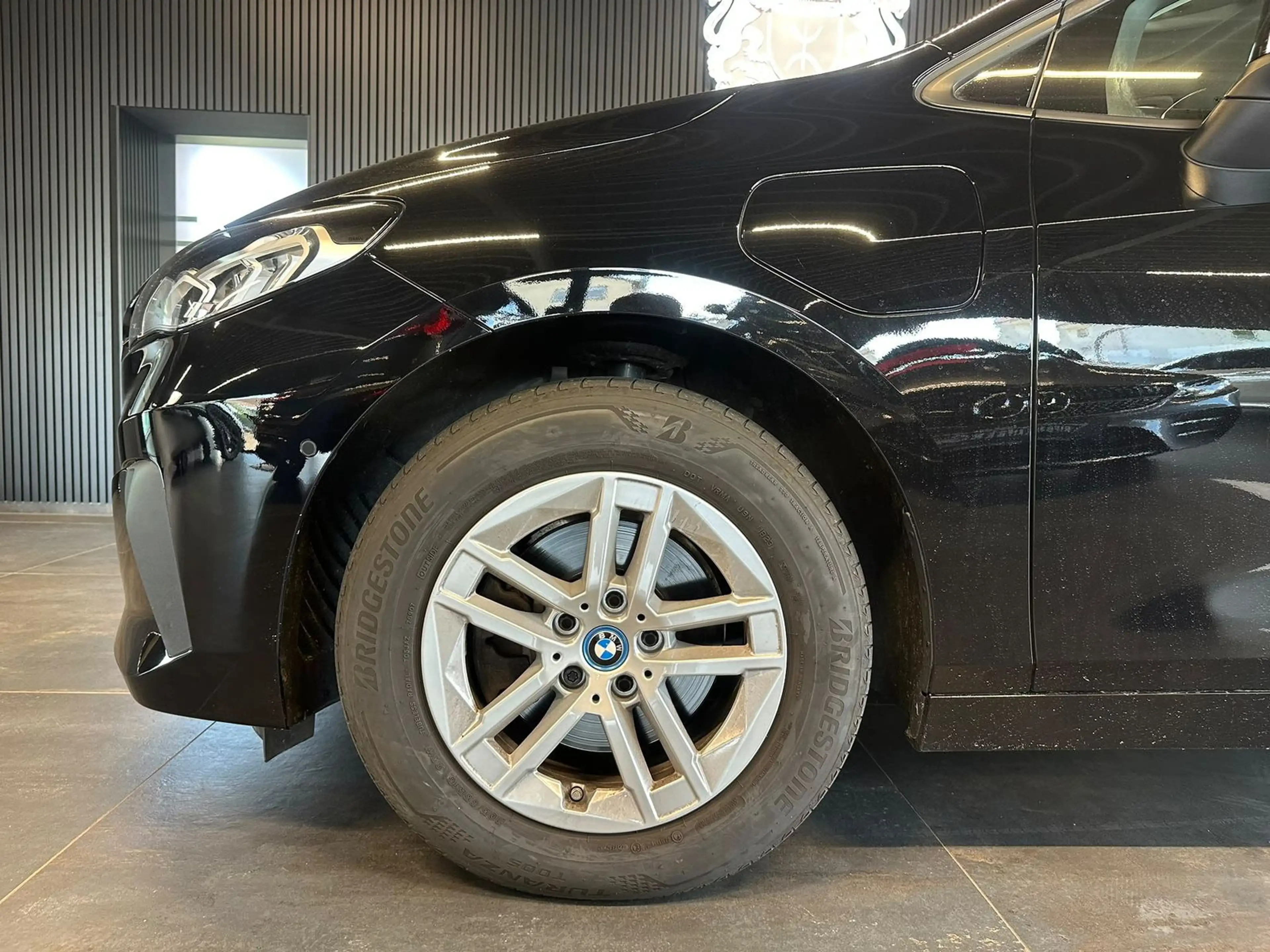 BMW 225 e xDrive AHK/LiveCockpit/Kamer — photo 8