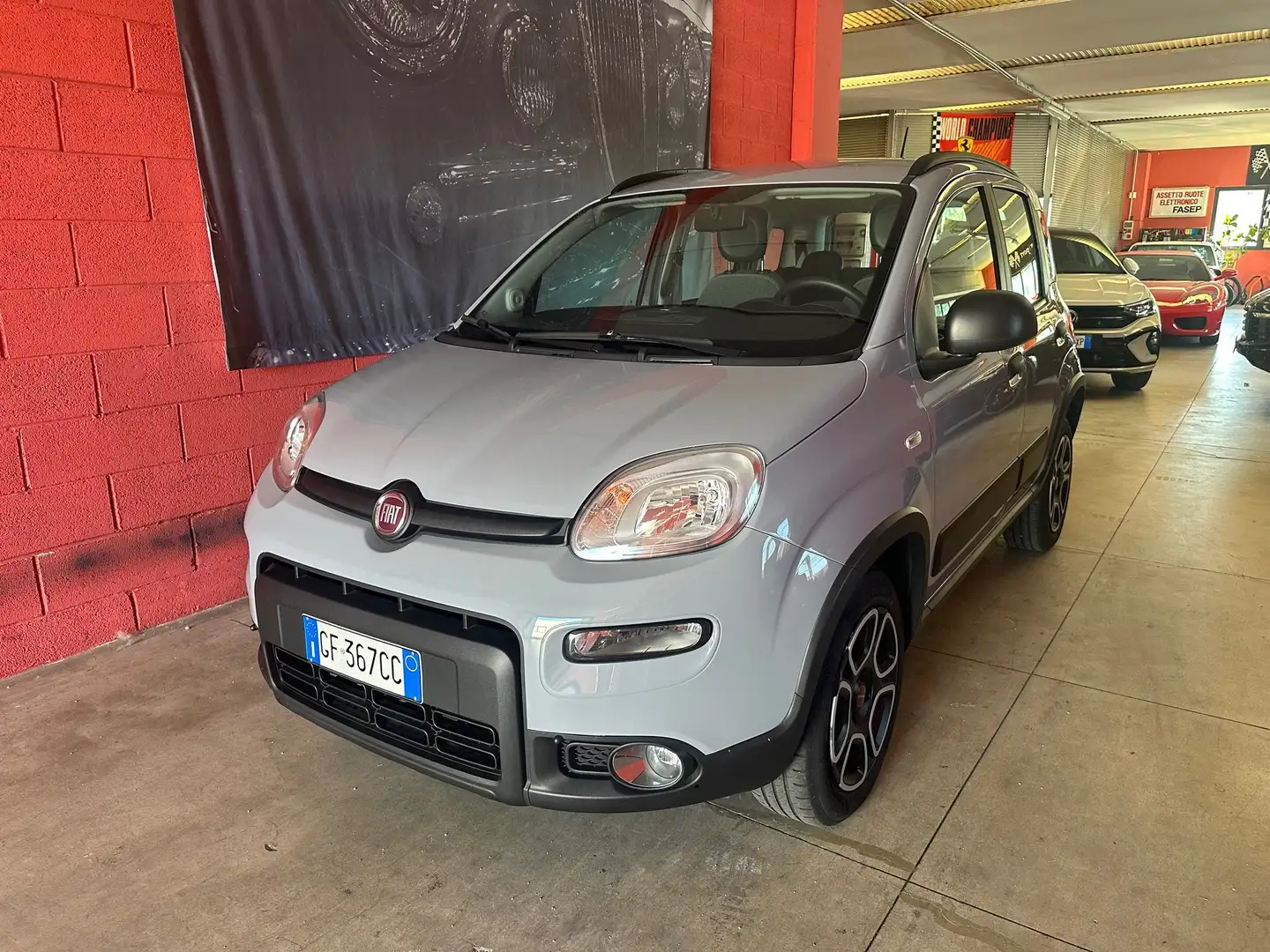 Fiat Panda Panda Cross 0.9 t.air t. nat. power CityCross70cv Grigio - 1