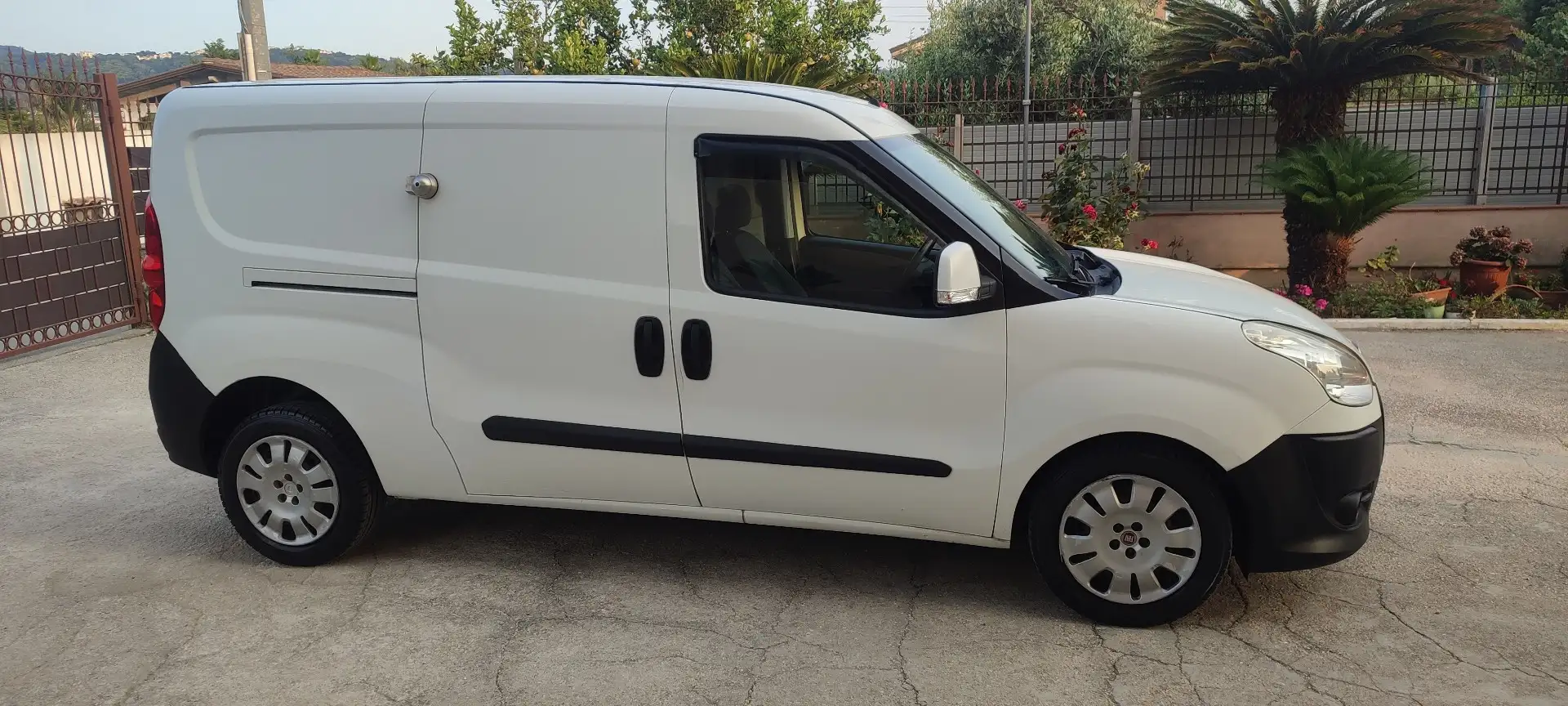 Fiat Doblo 1.6 mjt 16v Dynamic  MAXI - 1