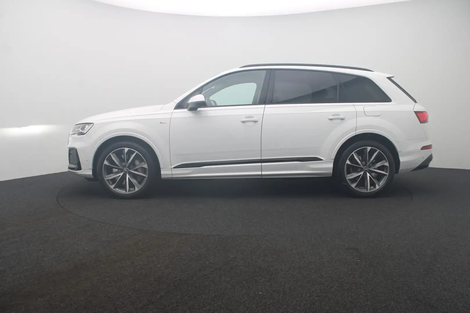 Audi Q7 55 TFSI e quattro S line LED Navi Pano AHK Weiß - 2
