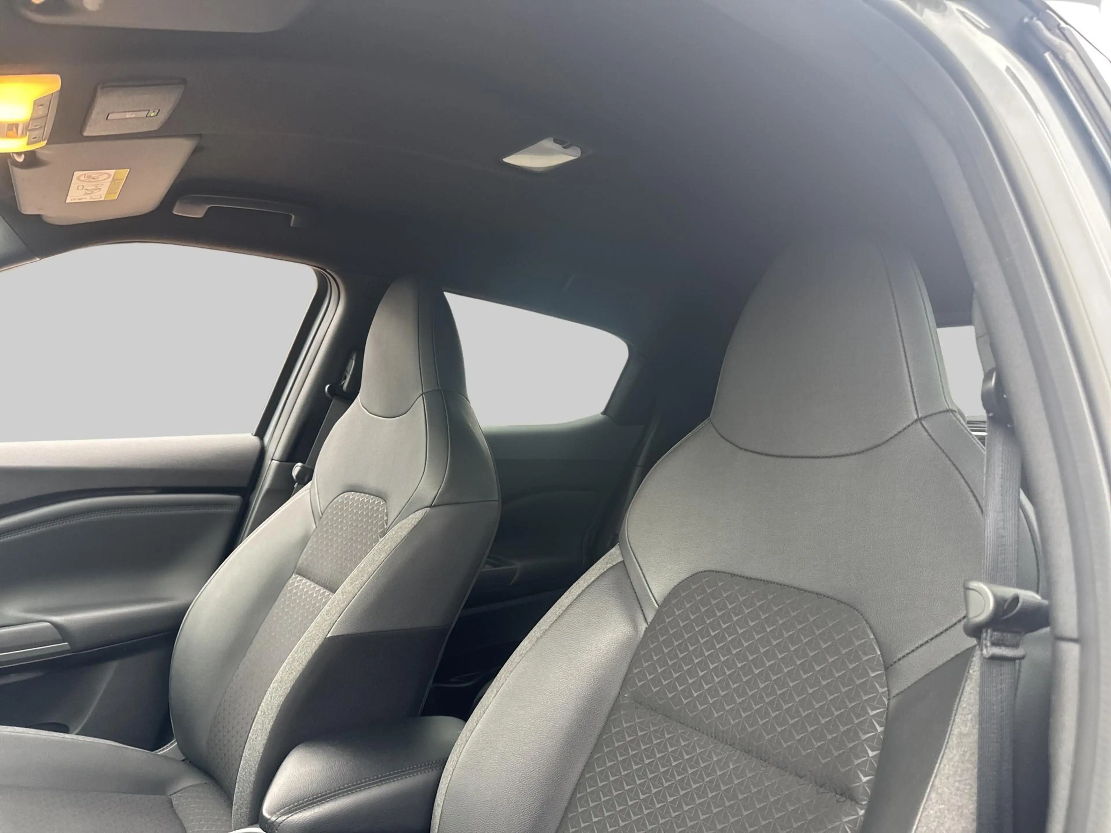 Nissan Juke 1.6 Hybrid N-Design — photo 14