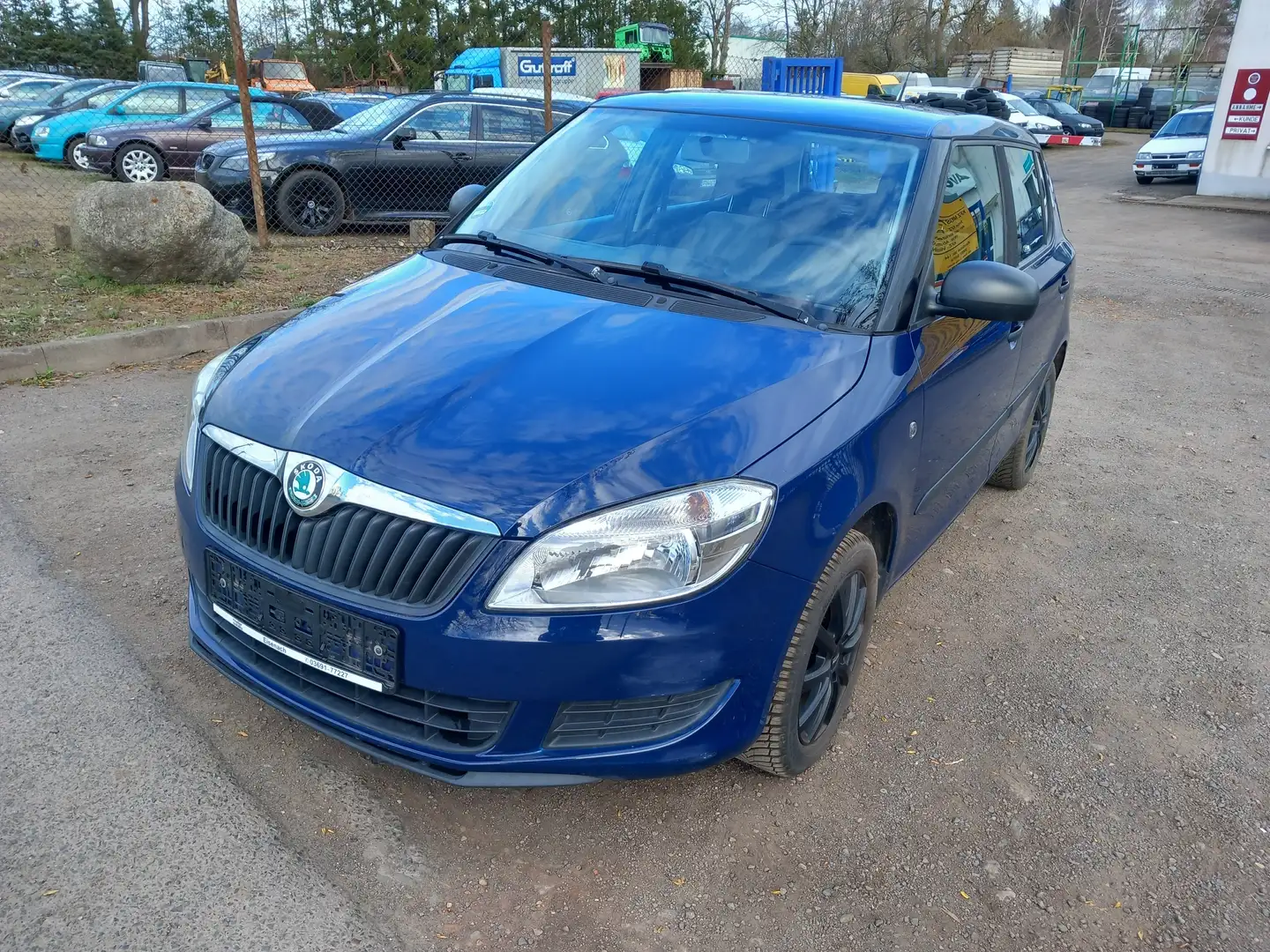 Skoda Fabia 1.2 HTP Blau - 1