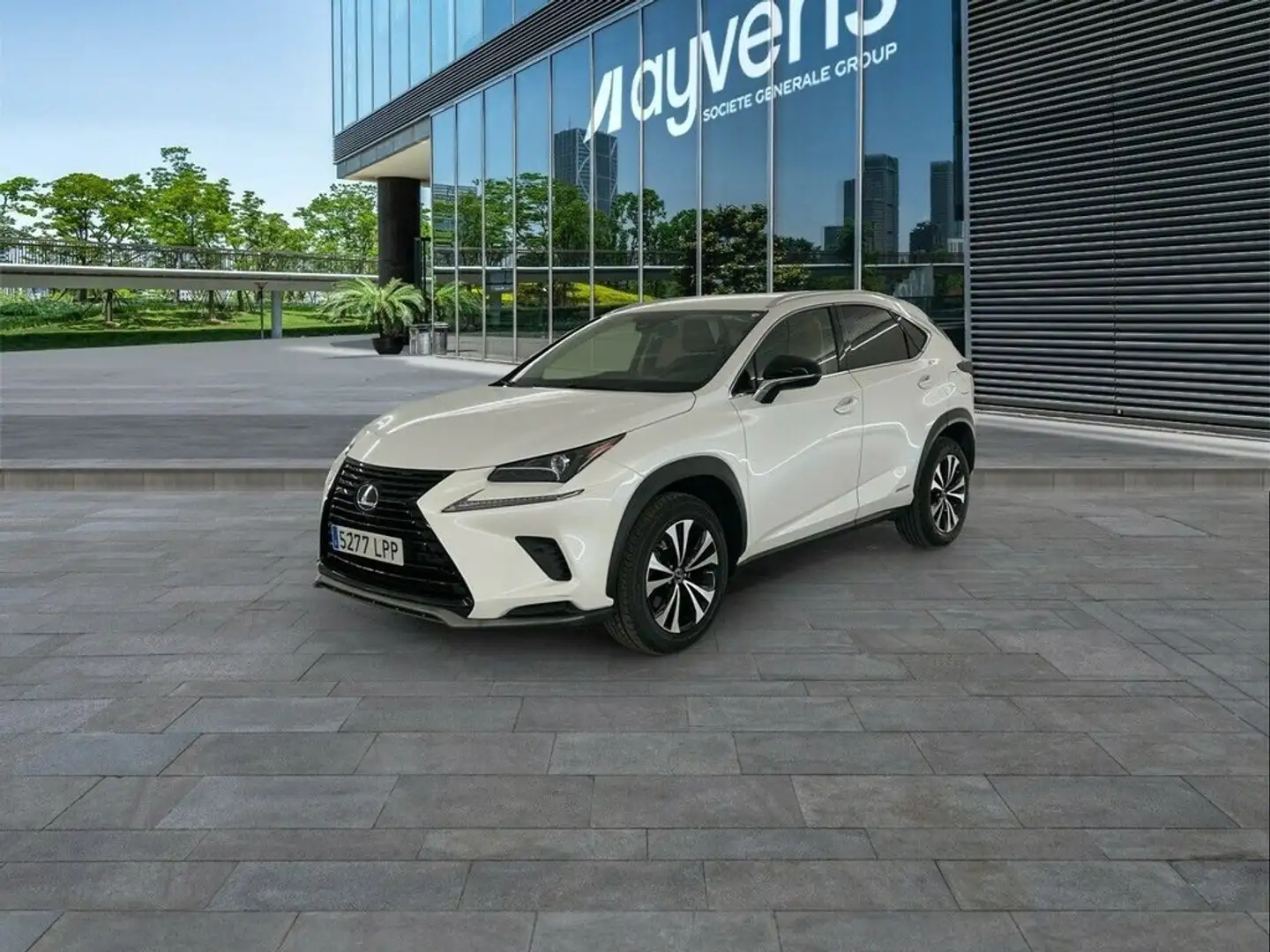 Lexus NX 300h 2.5 Premium 2WD Blanc - 1