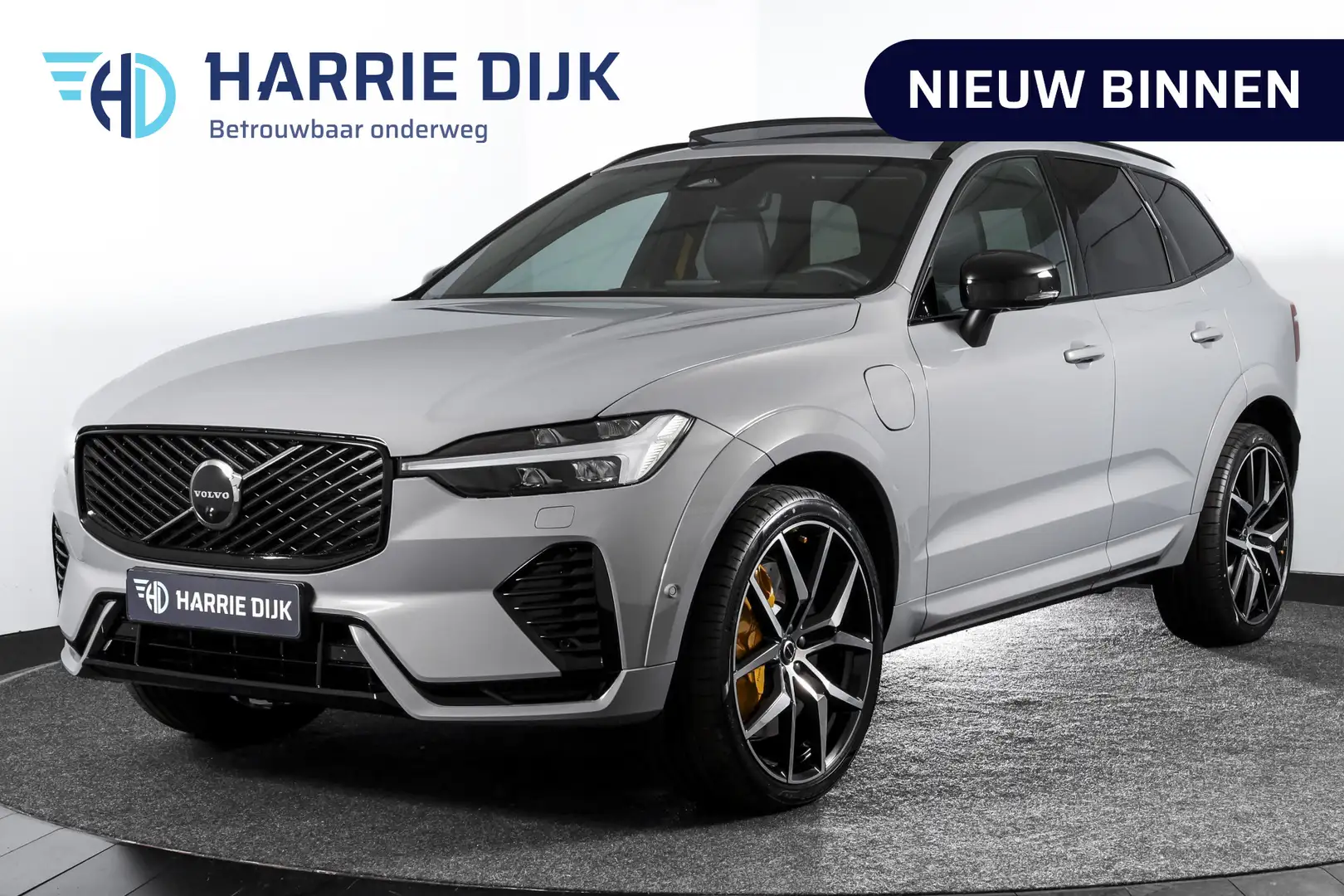 Volvo XC60 2.0 T8 Plug-in-hybrid AWD Polestar Engineered - Fa Grau - 1