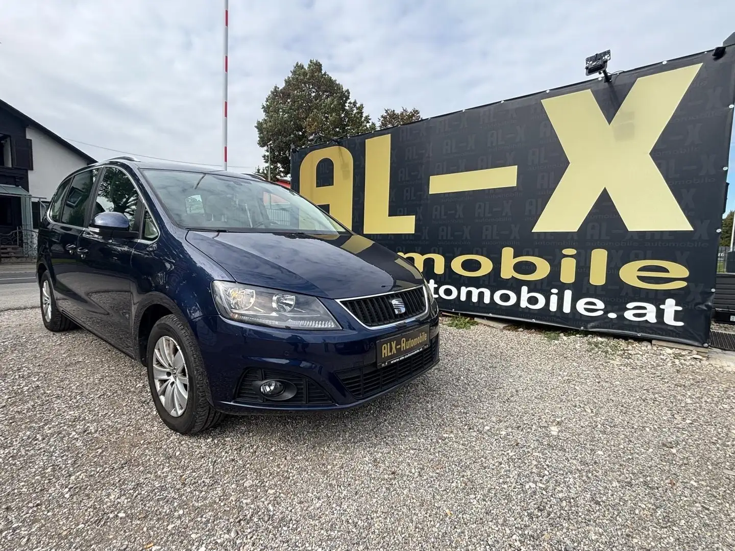 SEAT Alhambra Style 2,0 TDI CR 4WD DPF Blau - 1