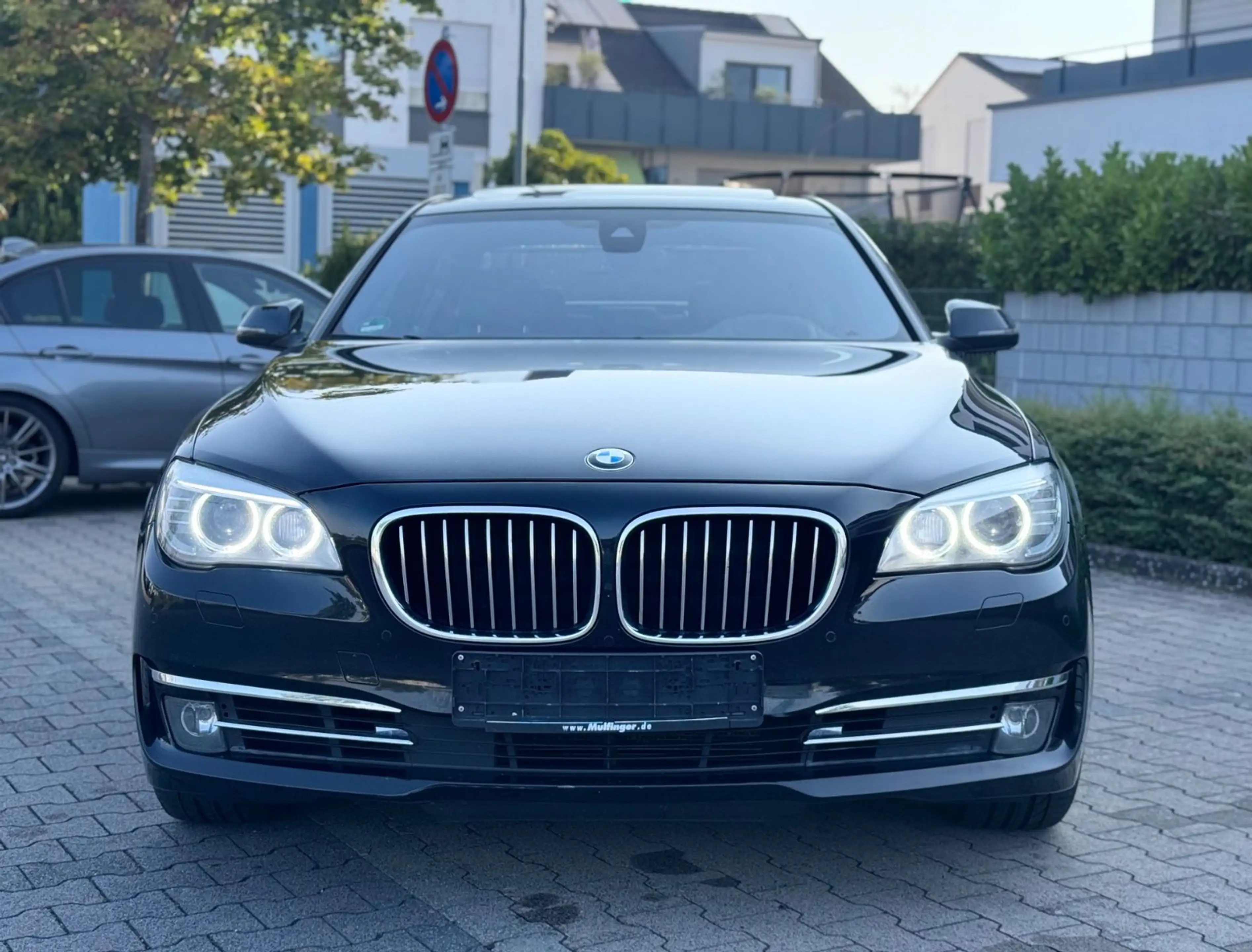 BMW 750 d xDrive*ACC*SHD*STANDHEIZUNG*HUD — photo 5