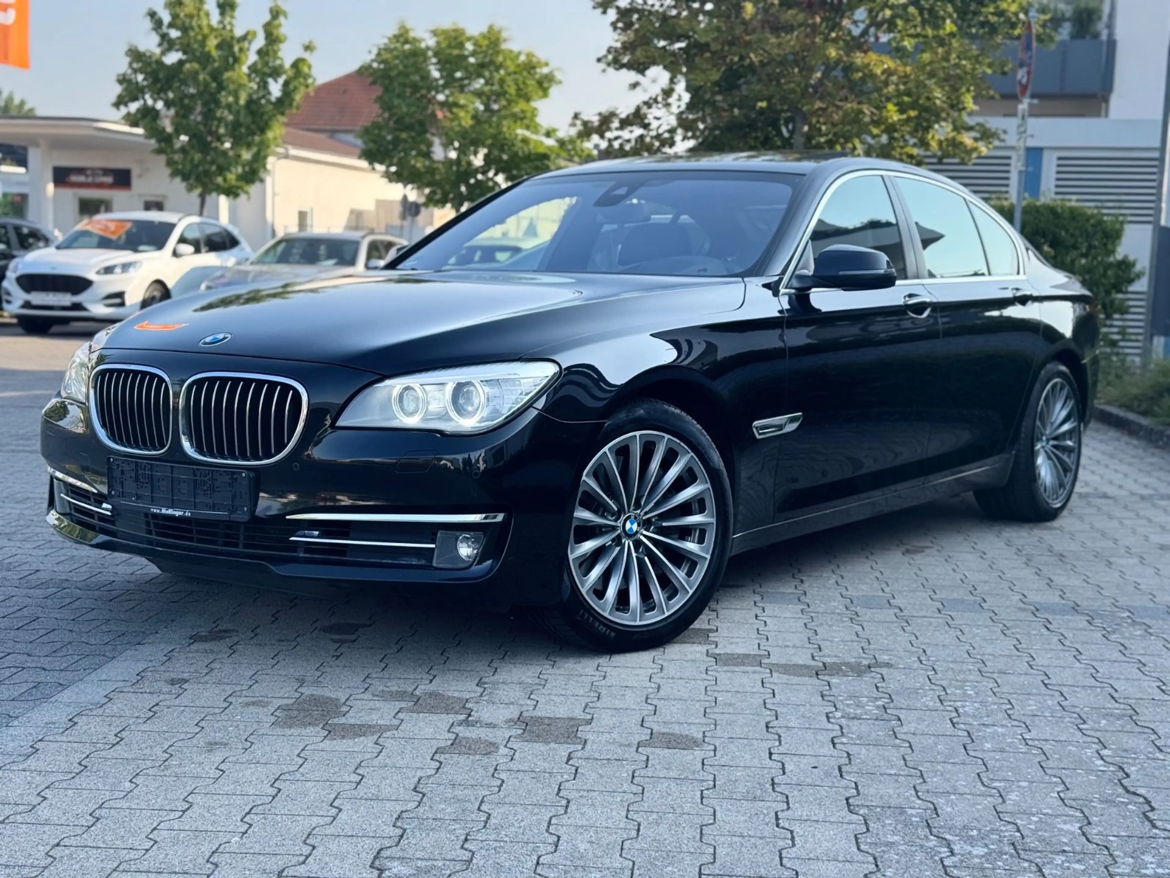BMW 750 d xDrive*ACC*SHD*STANDHEIZUNG*HUD — photo 2