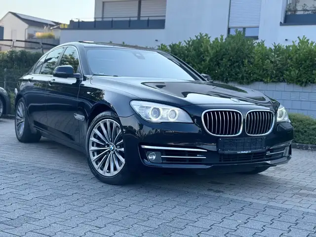 BMW 750 d xDrive*ACC*SHD*STANDHEIZUNG*HUD