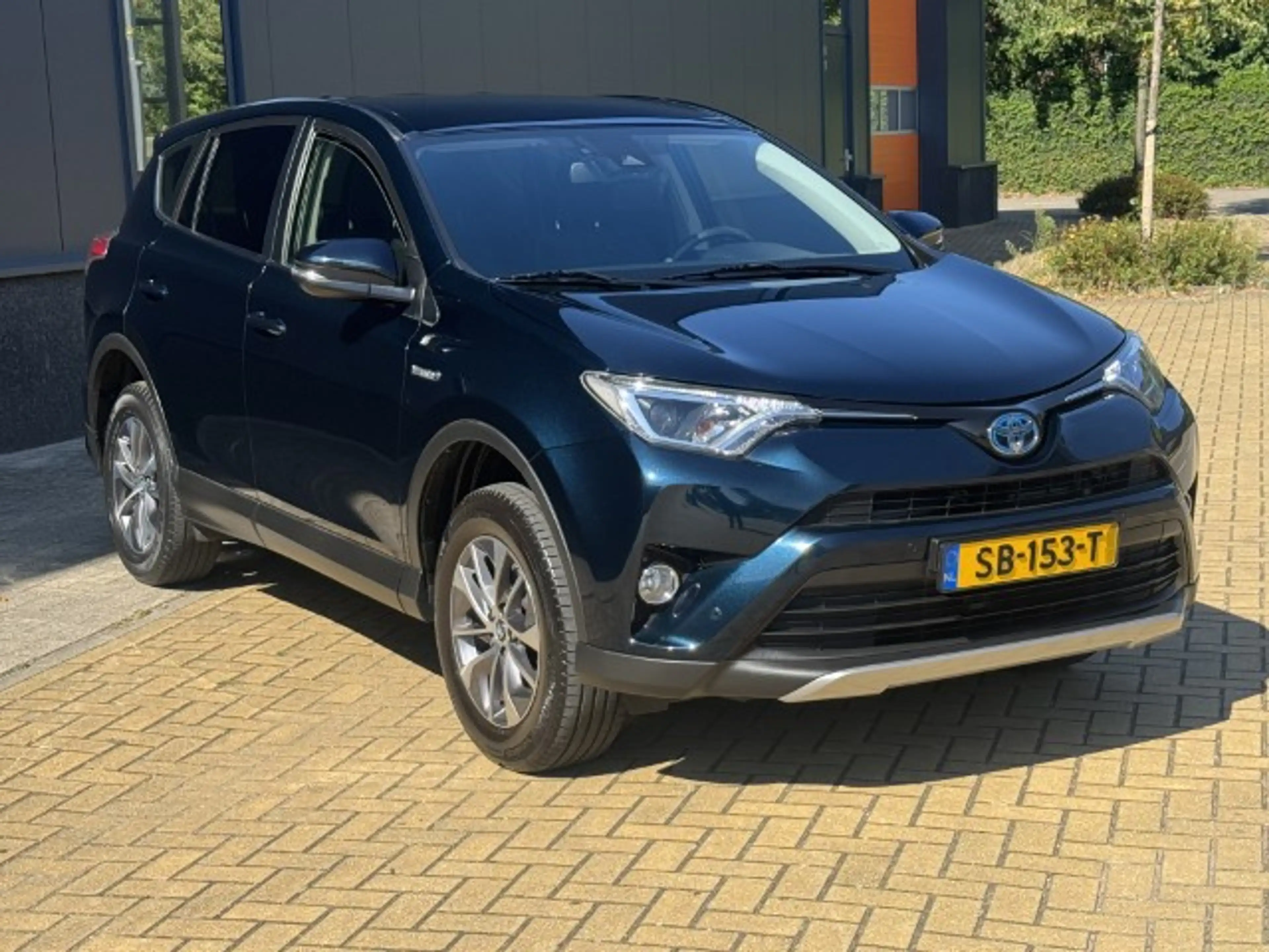 Toyota RAV 4 2.5 Hybrid AWD Dynamic — photo 5