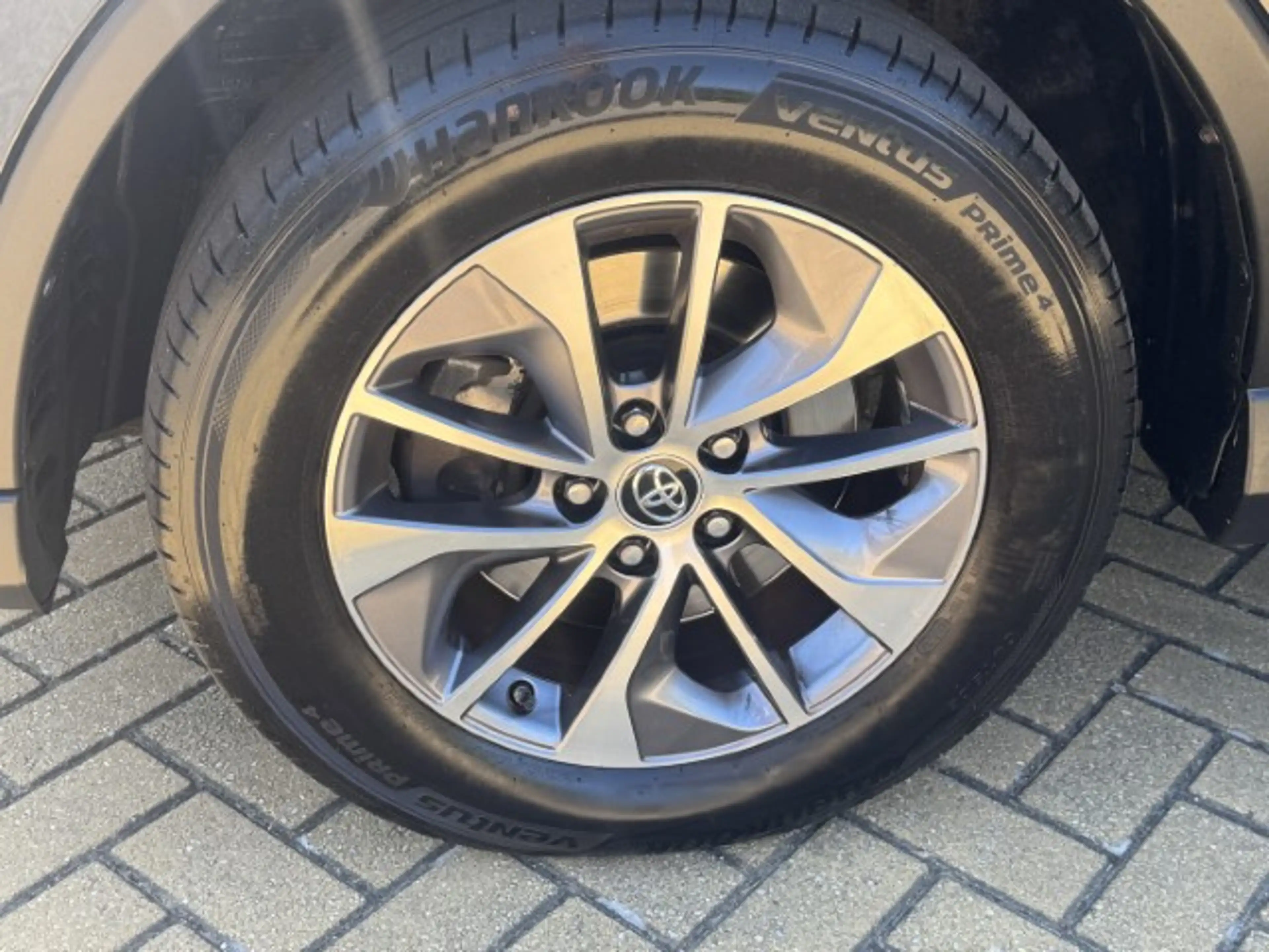 Toyota RAV 4 2.5 Hybrid AWD Dynamic — photo 23