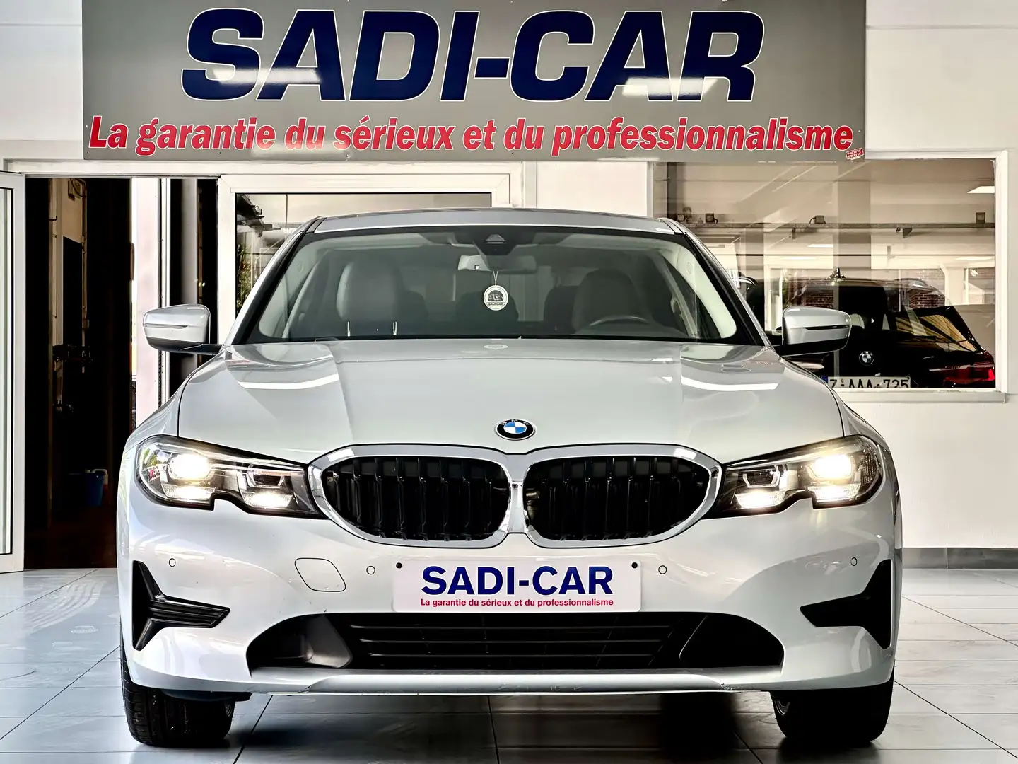 BMW 318 318 dA 136cv PACKSPORT Gris - 2