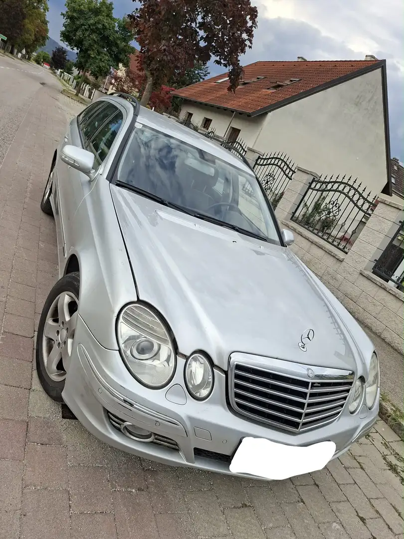 Mercedes-Benz E 350 Avantgarde 4MATIC Aut. - 1