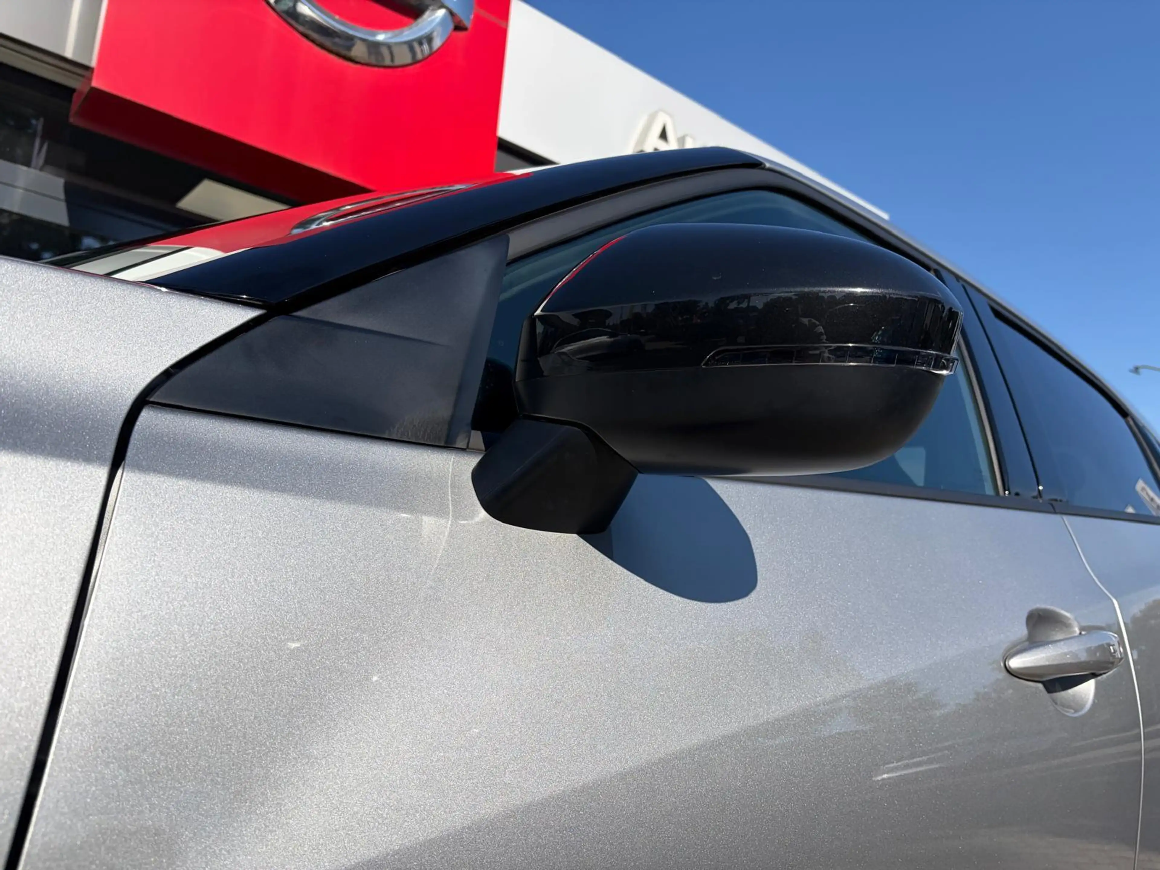 Nissan Juke DIG-T 115 N-Connecta | Achteruitrijcamera | — photo 6