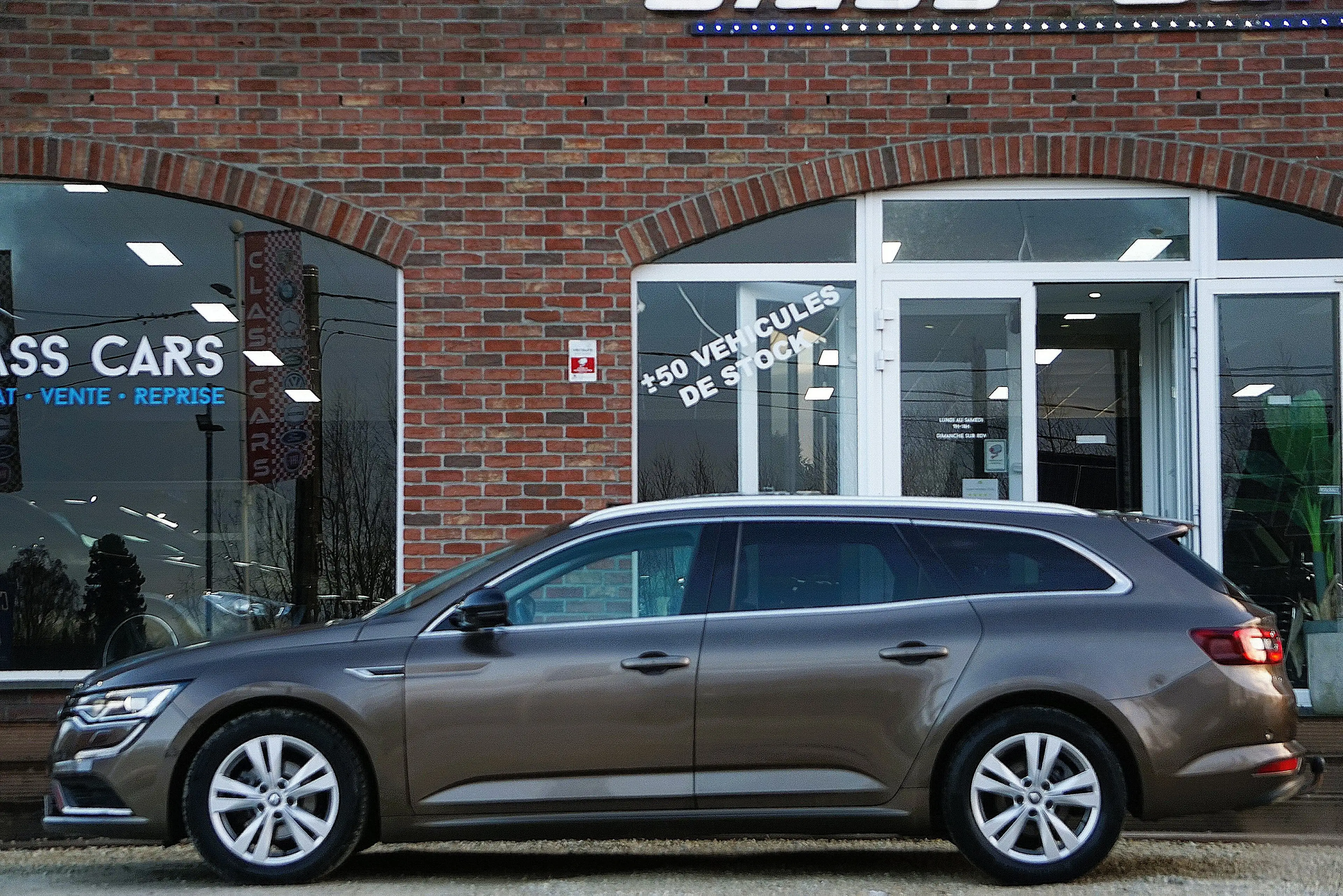 Renault Talisman SW 1.6 TCe AUTO NAVI CAM PANO LED VISION EUR6B — photo 6