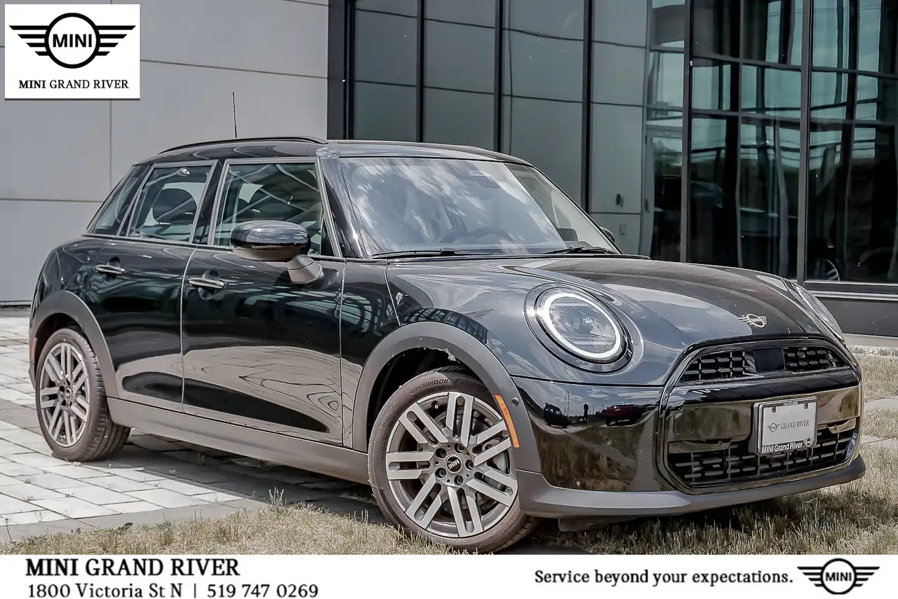 2025 MINI 5 Door