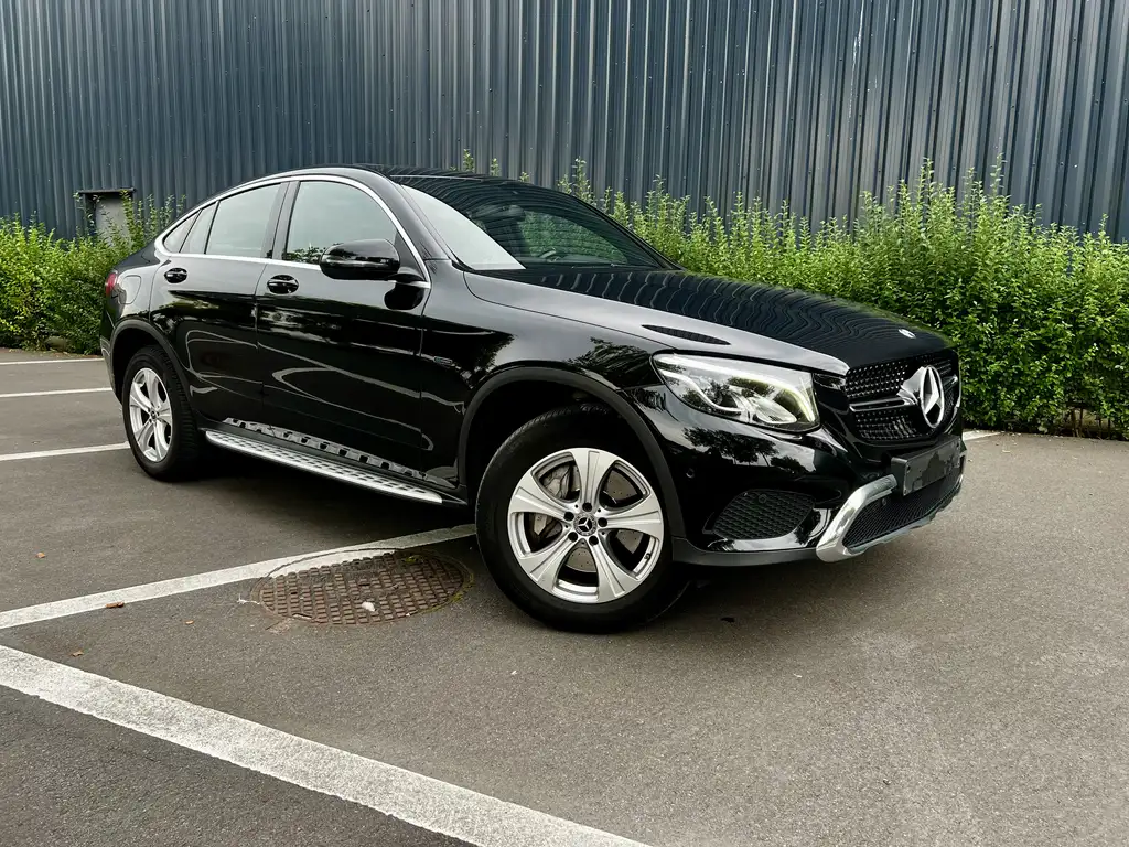 Mercedes-Benz GLC 350 2018 из Европы — купить под ключ