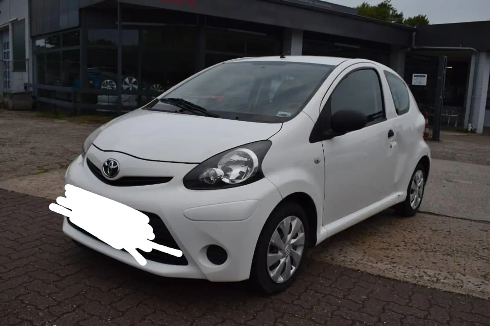 Toyota Yaris Yaris 69 VVT-i Tendance Blanc - 1