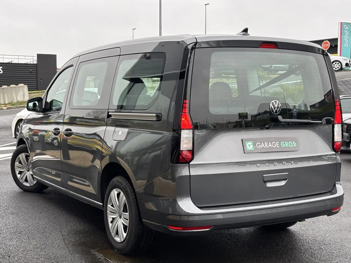 Volkswagen Caddy MAXI 2.0 TDI 102 BVM6 Gris - 2