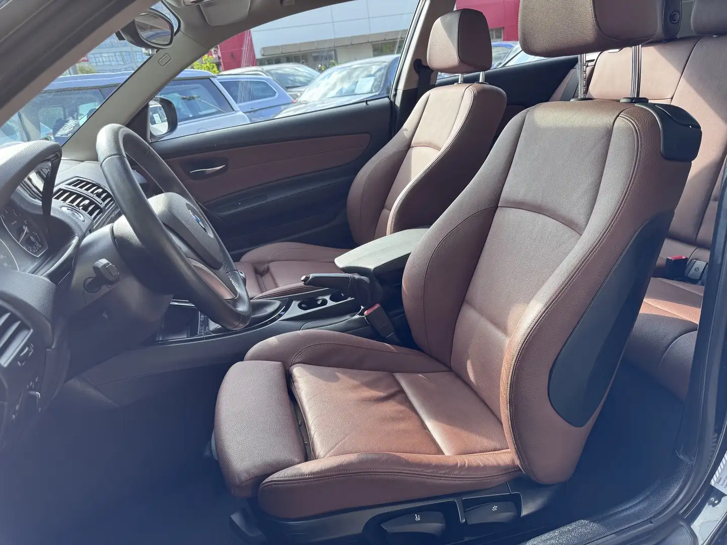 BMW 120 i *Leder Sport Sitze*Navi*Schiebedach* Nero - 2