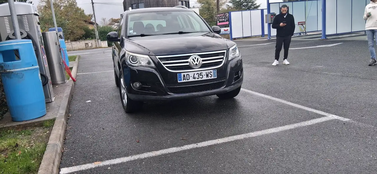 Volkswagen Tiguan 2.0 TDI 140 FAP Confortline 4Motion