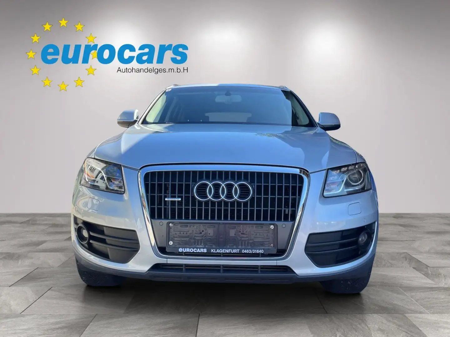 Audi Q5 2.0 TDI quattro Silber - 2