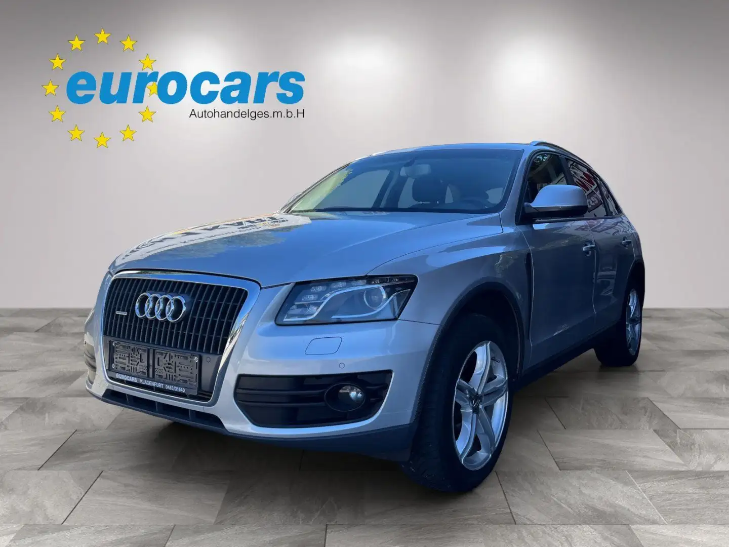 Audi Q5 2.0 TDI quattro Silber - 1