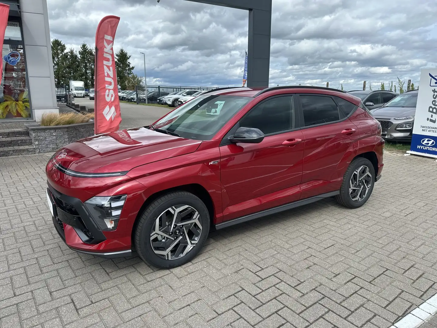 Hyundai KONA GDi HEV Feel N-Line 6AT Rouge - 1