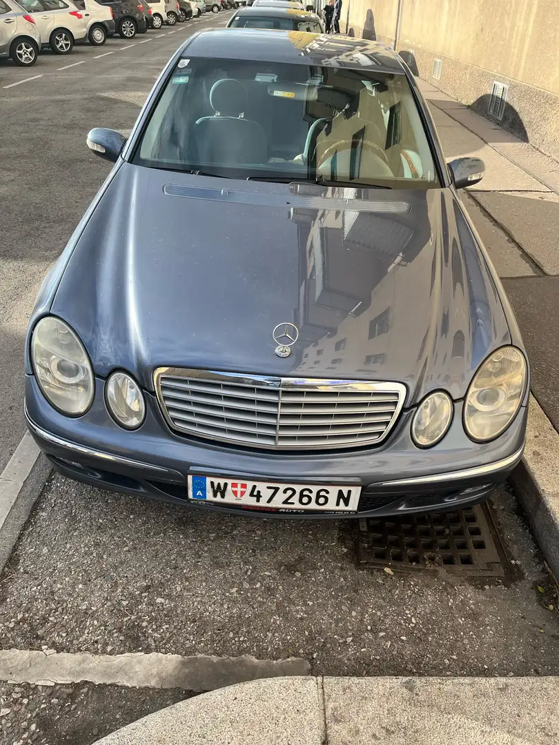 Mercedes-Benz E 270 Elegance CDI Aut. Синій - 1