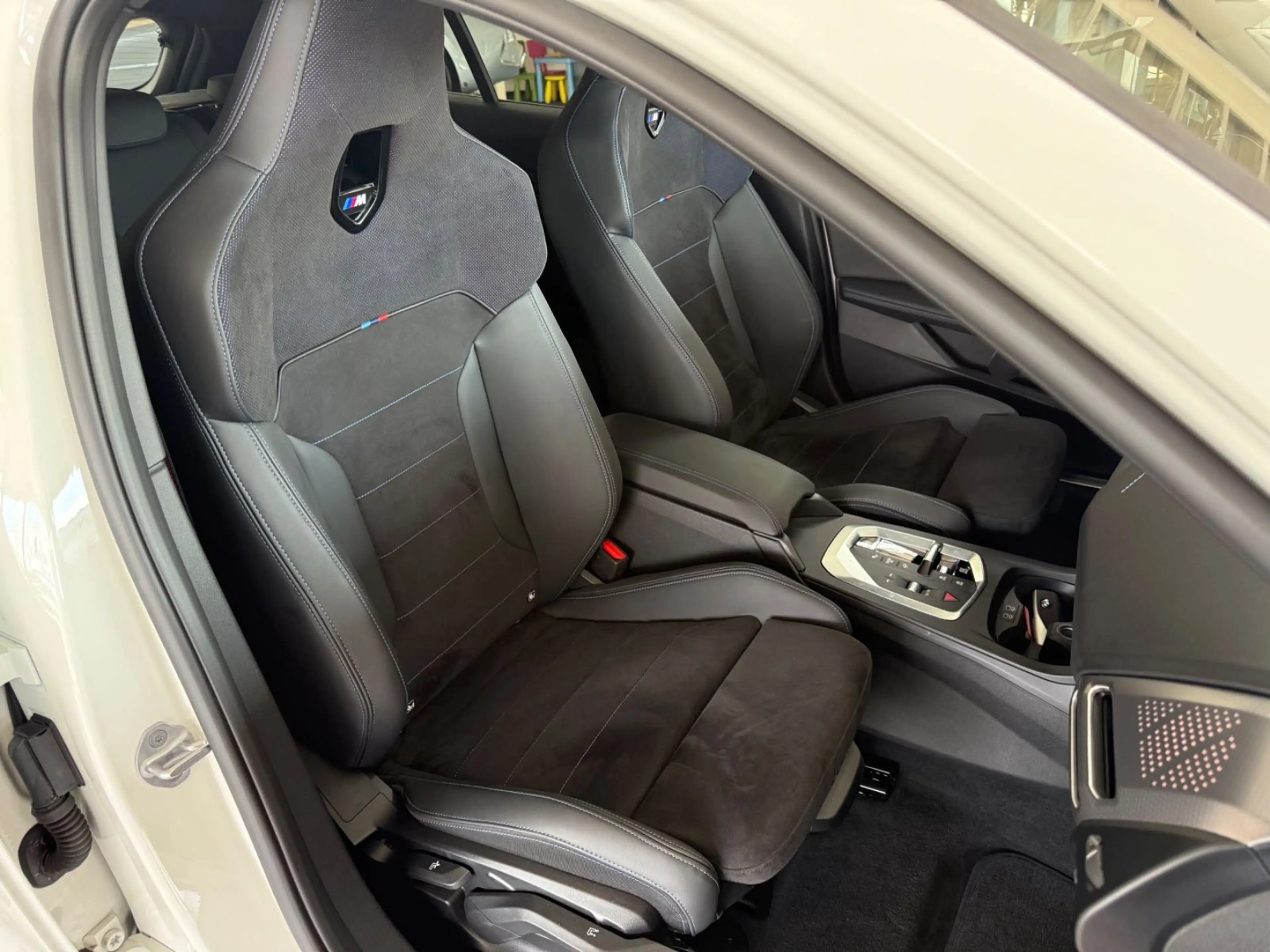 BMW 120 i M Sportpaket AUT./LED/360°/H&K/HUD/DAB — photo 9