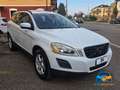 Volvo XC60 2.0 d4 (d3) R-design geartronic Blanc - thumbnail 3