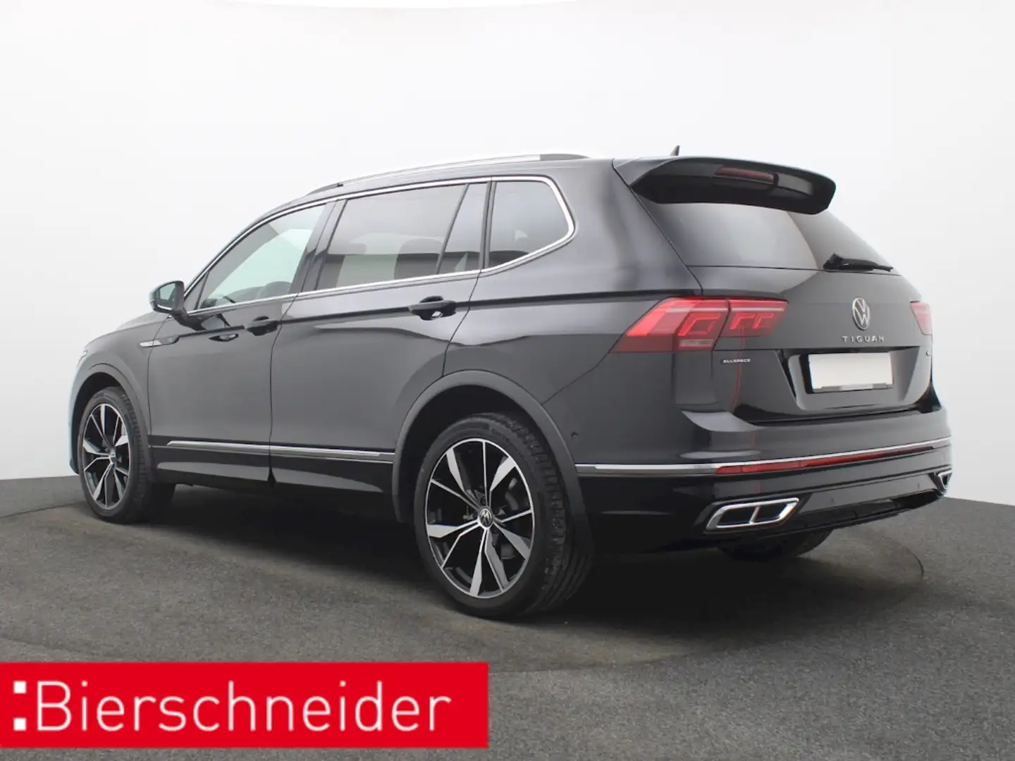 Volkswagen Tiguan Allspace 2.0 TSI DSG 4Mo. R-Line 7-S. PANO 20 MISANO KAMERA Schwarz - 2