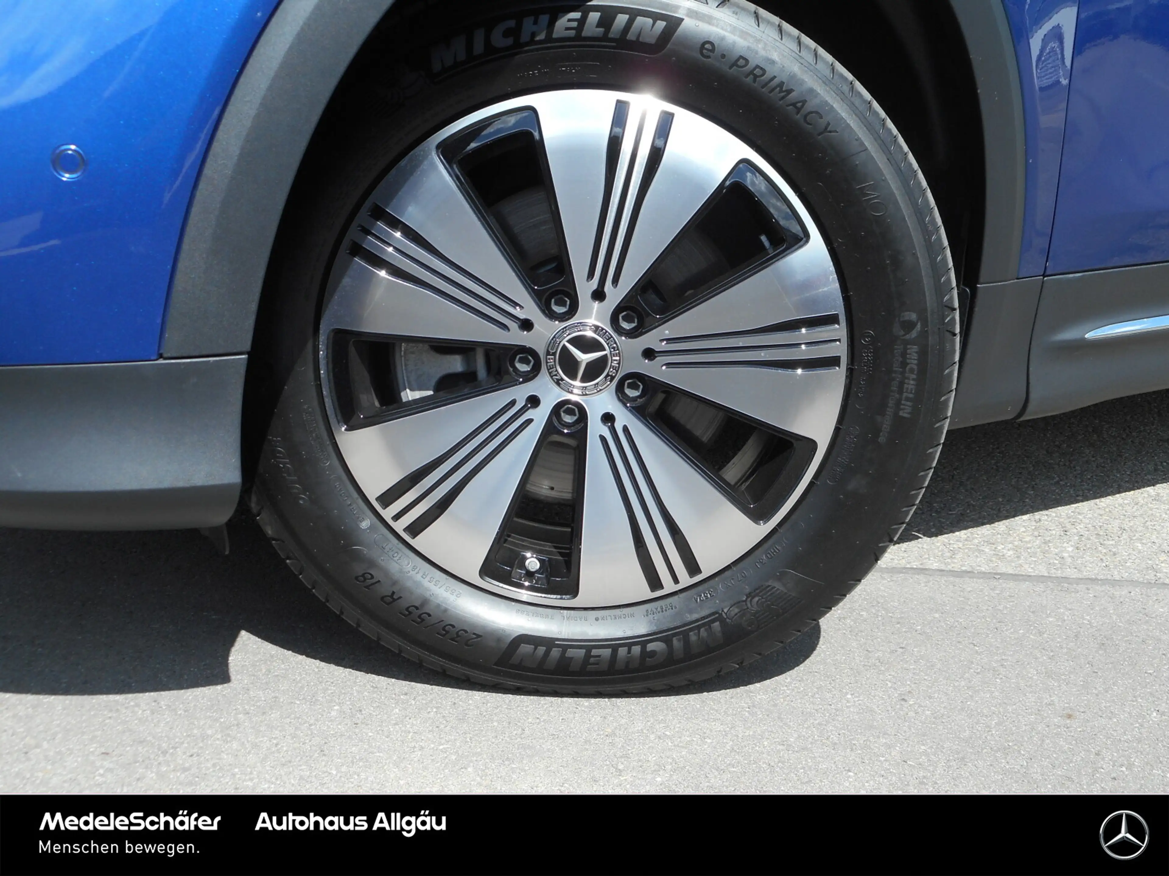 Mercedes-Benz EQB 300 EQB 300 4M Progressive Vorr.-Distronic Kamera LED — photo 3