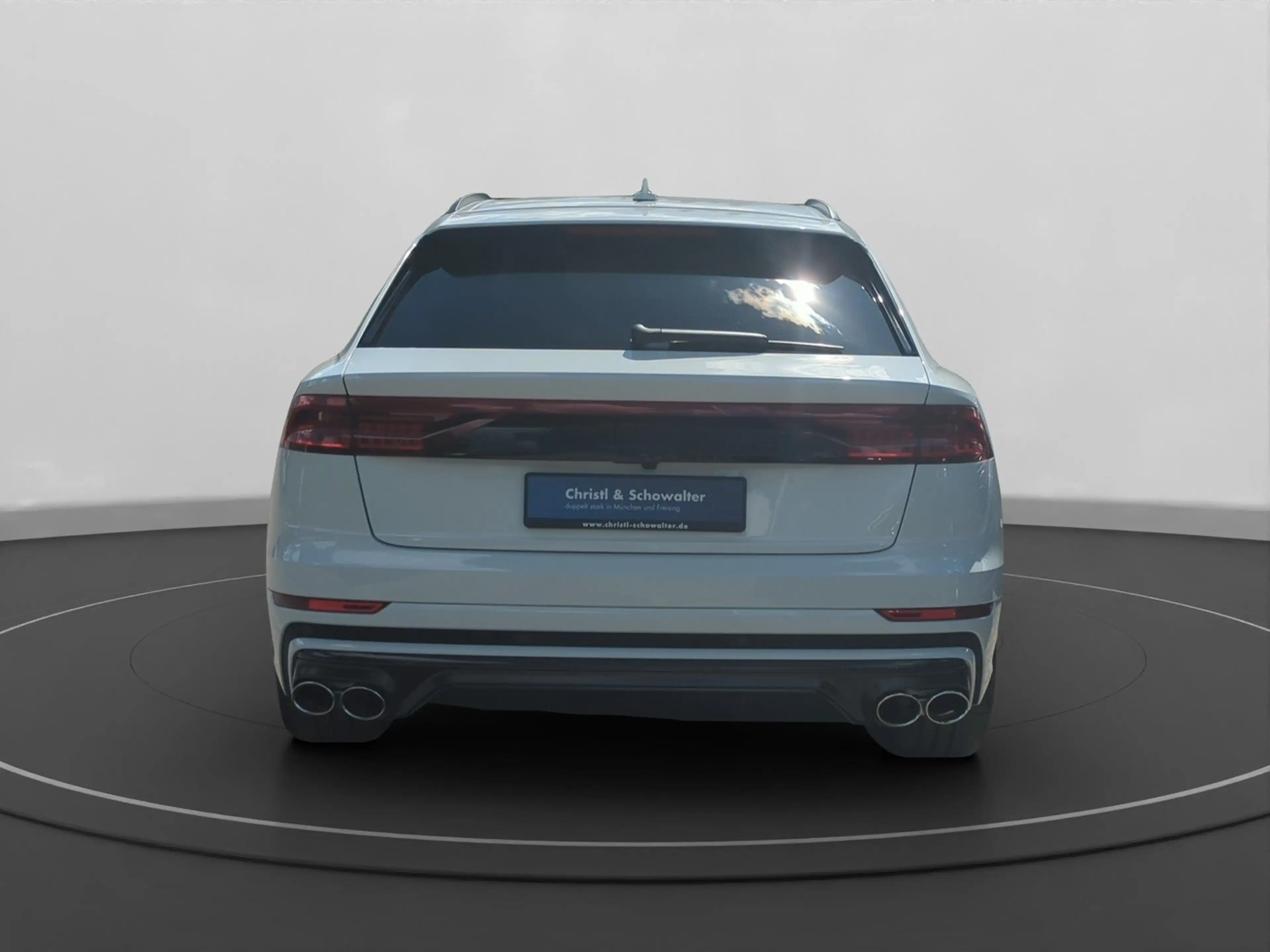 Audi SQ8 4.0 TFSI tiptronic competition plus MATRIX — photo 4