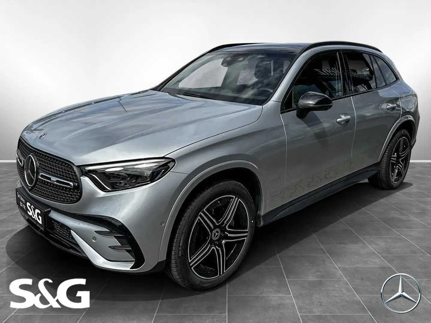 Mercedes-Benz GLC 300 de 4M mit EQ Hybrid Technologie AMG AHK Silber - 1