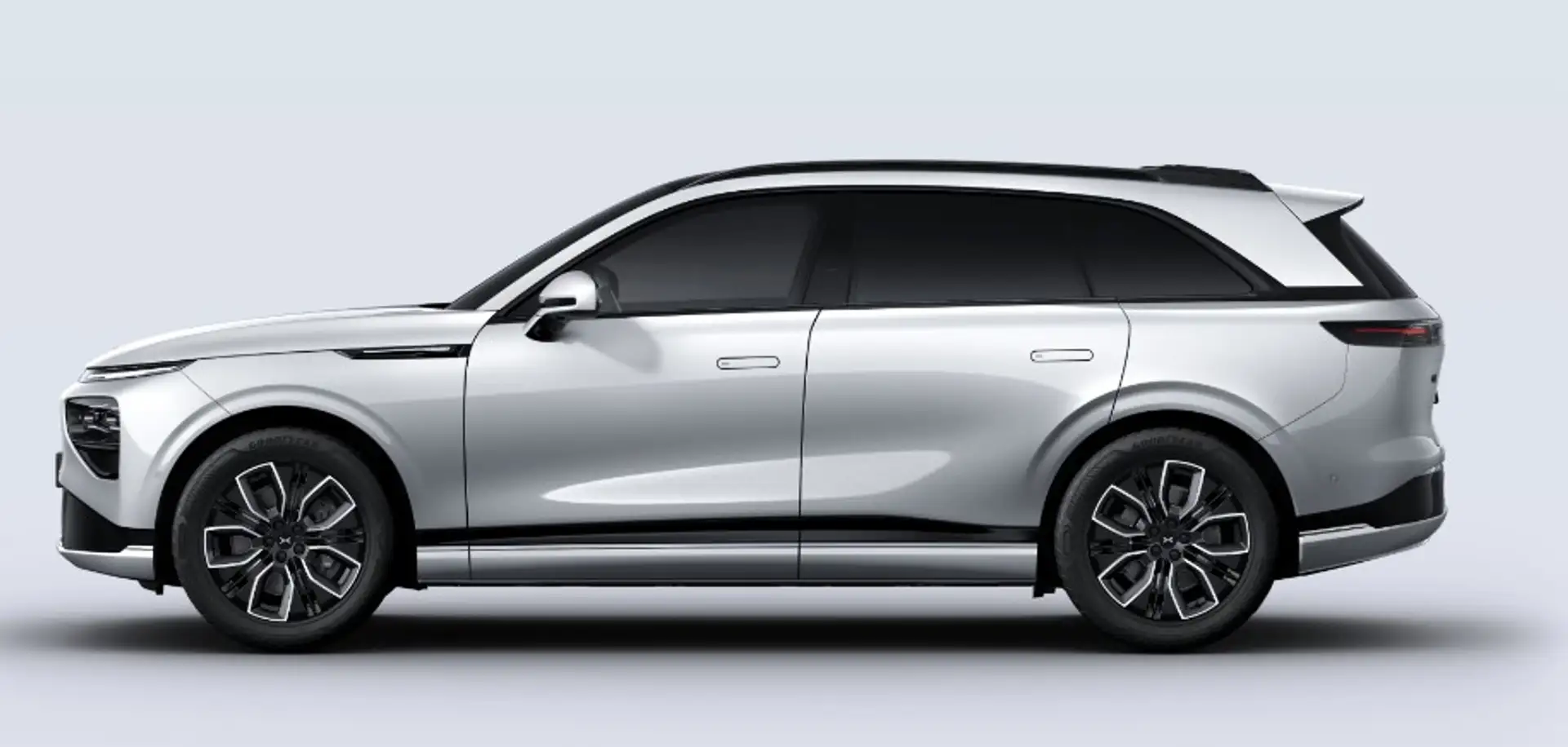 Xpeng G9 RWD Long Range Weiß - 2