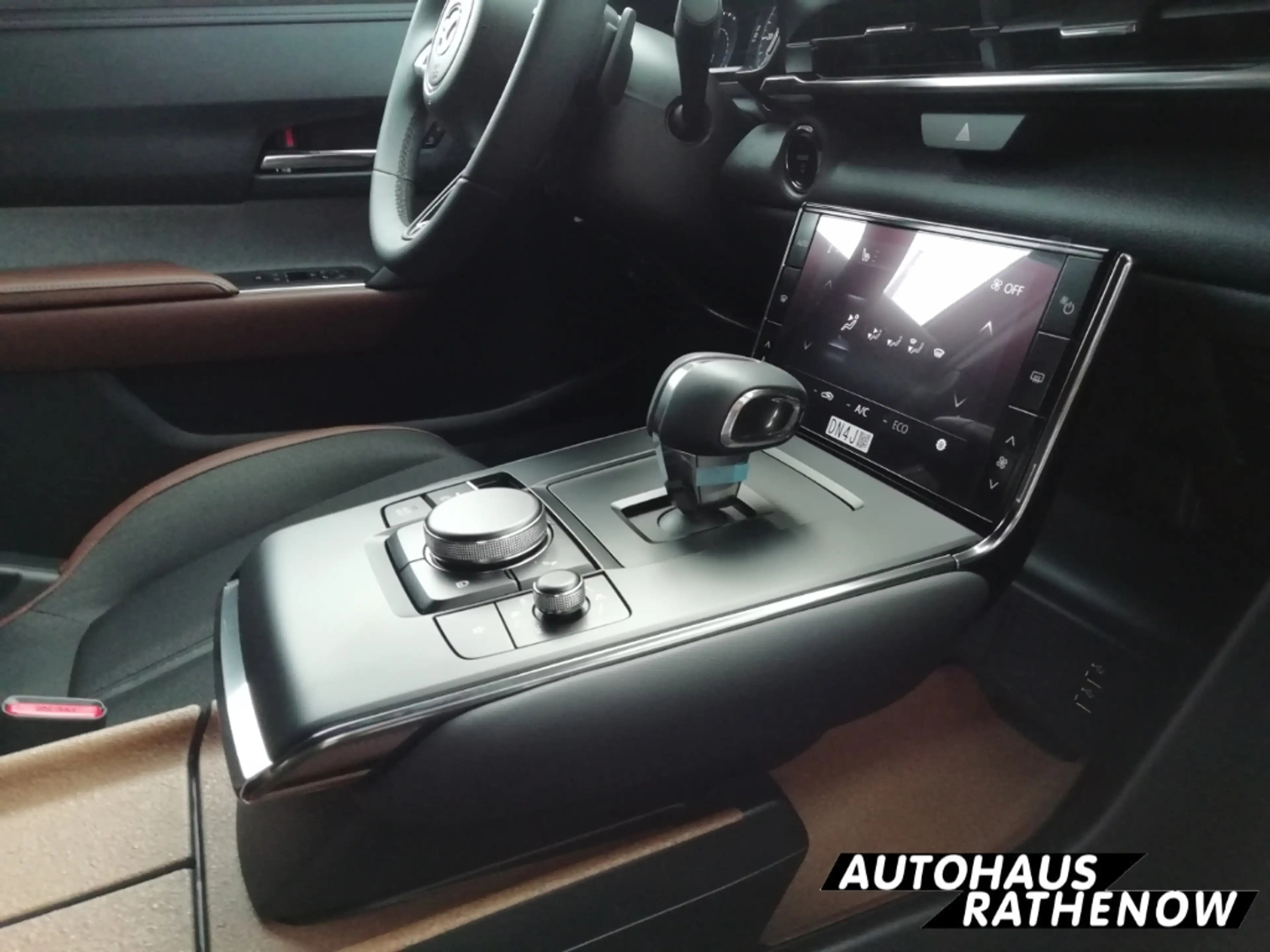 Mazda MX-30 First Edition Skyactiv-E Elektro MATRIX LED Automa — photo 13