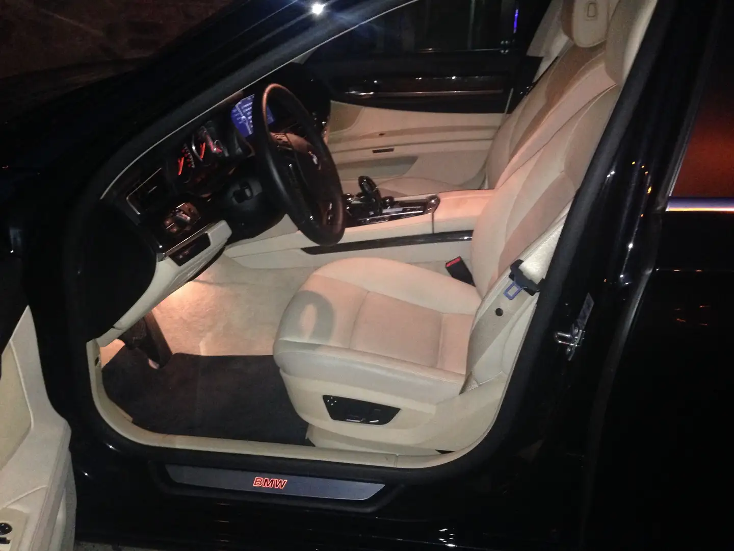 BMW 730 730 dA - 1