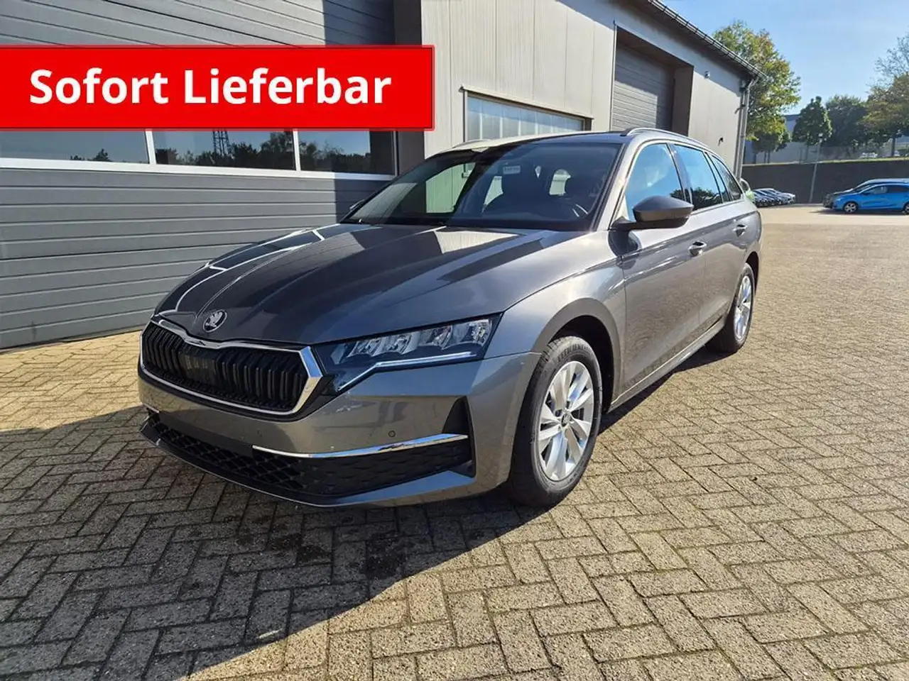Skoda Octavia Combi 1.5 TSI 150PS m-HEV DSG Selection AHK Kli... — photo 1 of 29