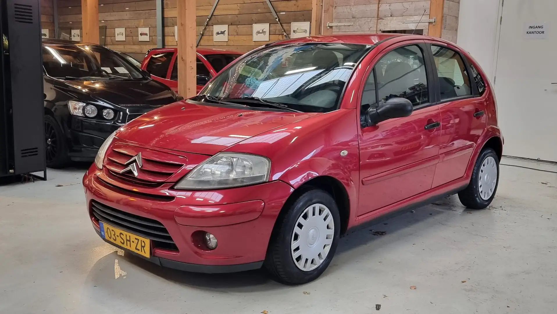 Citroen C3 1.4i Sky Radio Airco, Apple carplay/ Android auto, Rouge - 1