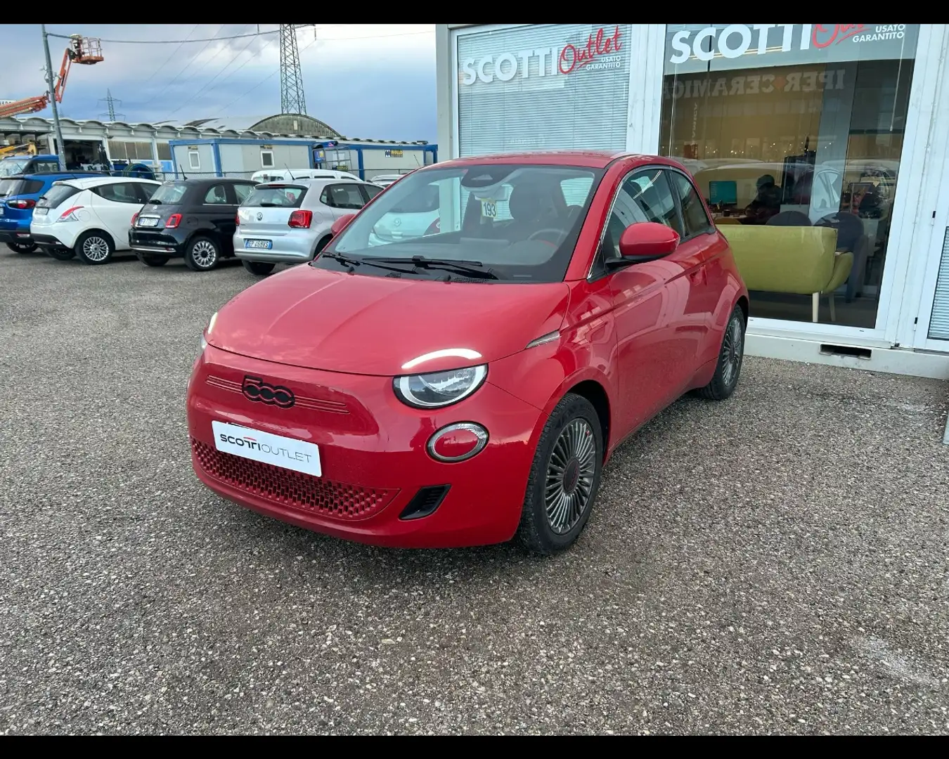 Fiat 500 Action Berlina 23,65 kWh Rot - 1