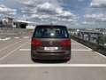 Volkswagen Touran 1.6 TDI 105CH BLUEMOTION TECHNOLOGY FAP TRENDLINE Braun - thumbnail 3