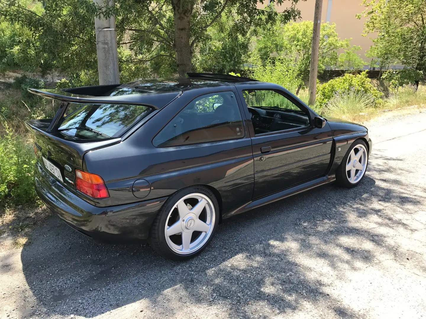 Ford Escort Escort 3p 2.0i 16v RS Cosworth Executive Srs Чёрный - 1