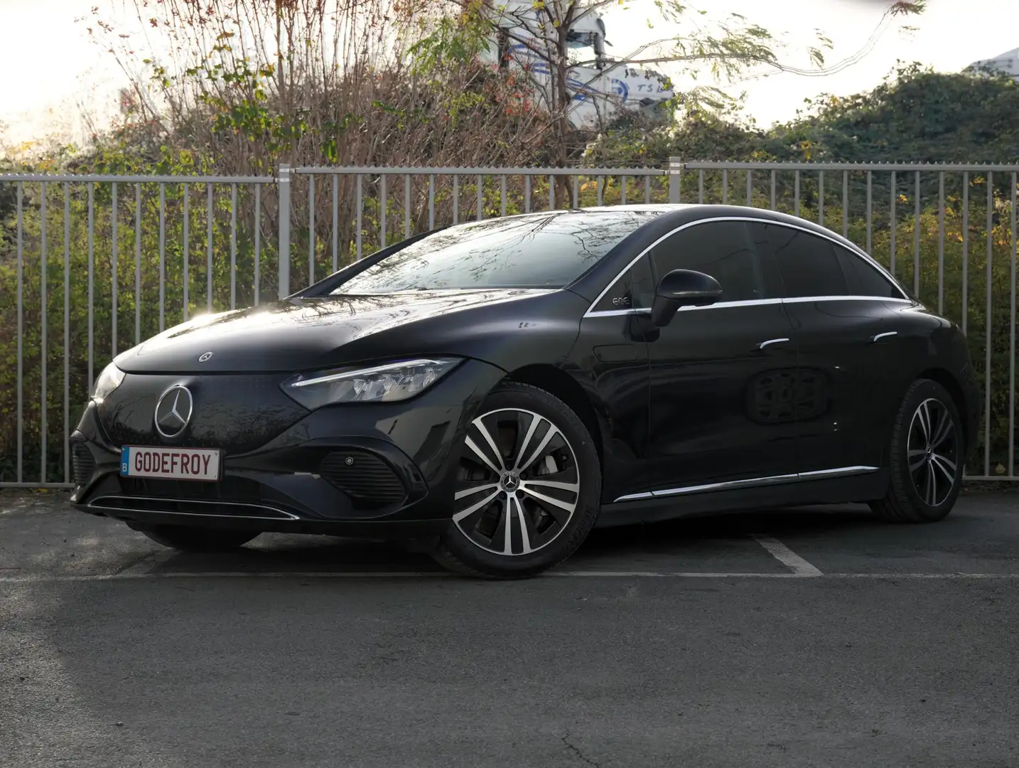 Mercedes-Benz EQE 300 EQE Noir - 2