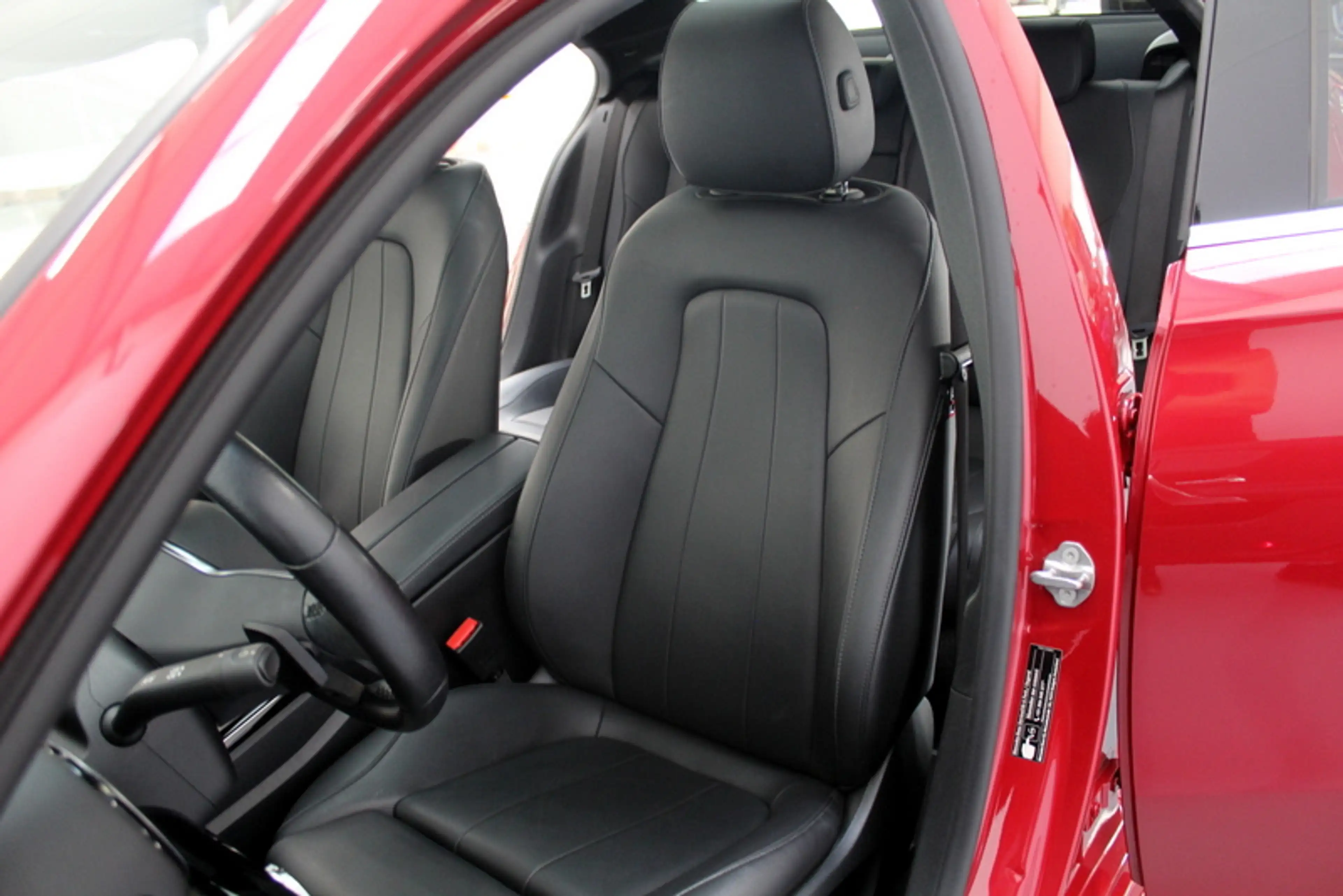 Mercedes-Benz A 180 Business Solution Luxury 136PK, RIJLAAR | PANORAMA — photo 14
