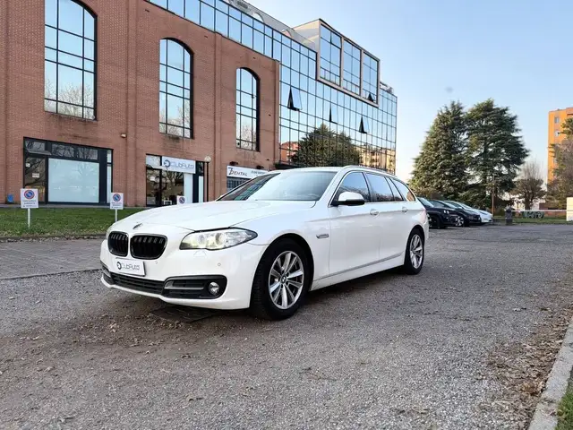 BMW 520 520d Business 190cv auto