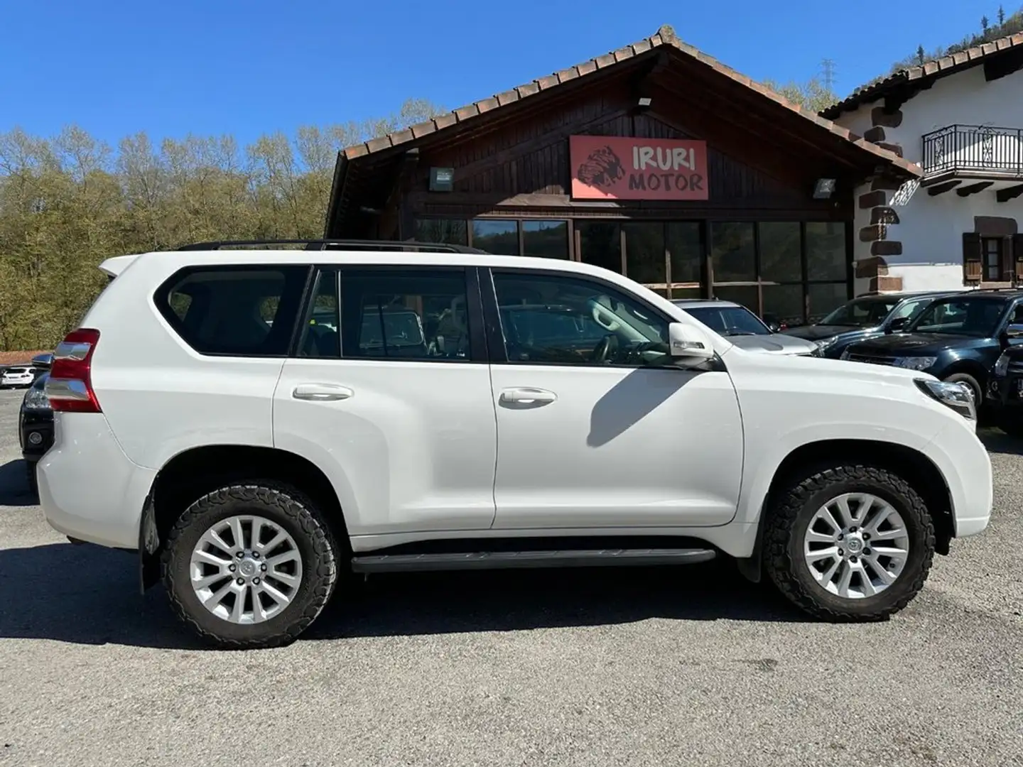Toyota Land Cruiser 2.8 D4D VX AUTO Blanco - 1