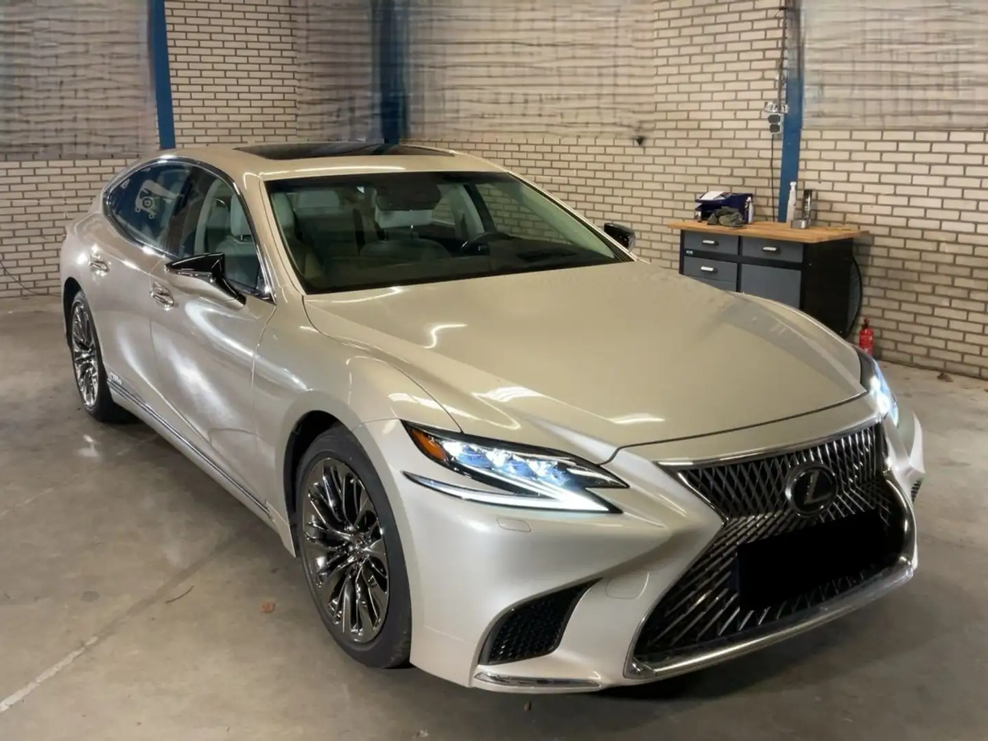 Lexus LS 500 h Luxury *TOP Ausstattung| 1.Hand* Beige - 2