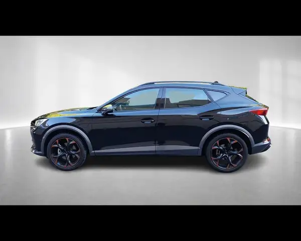 Cupra Formentor view 3